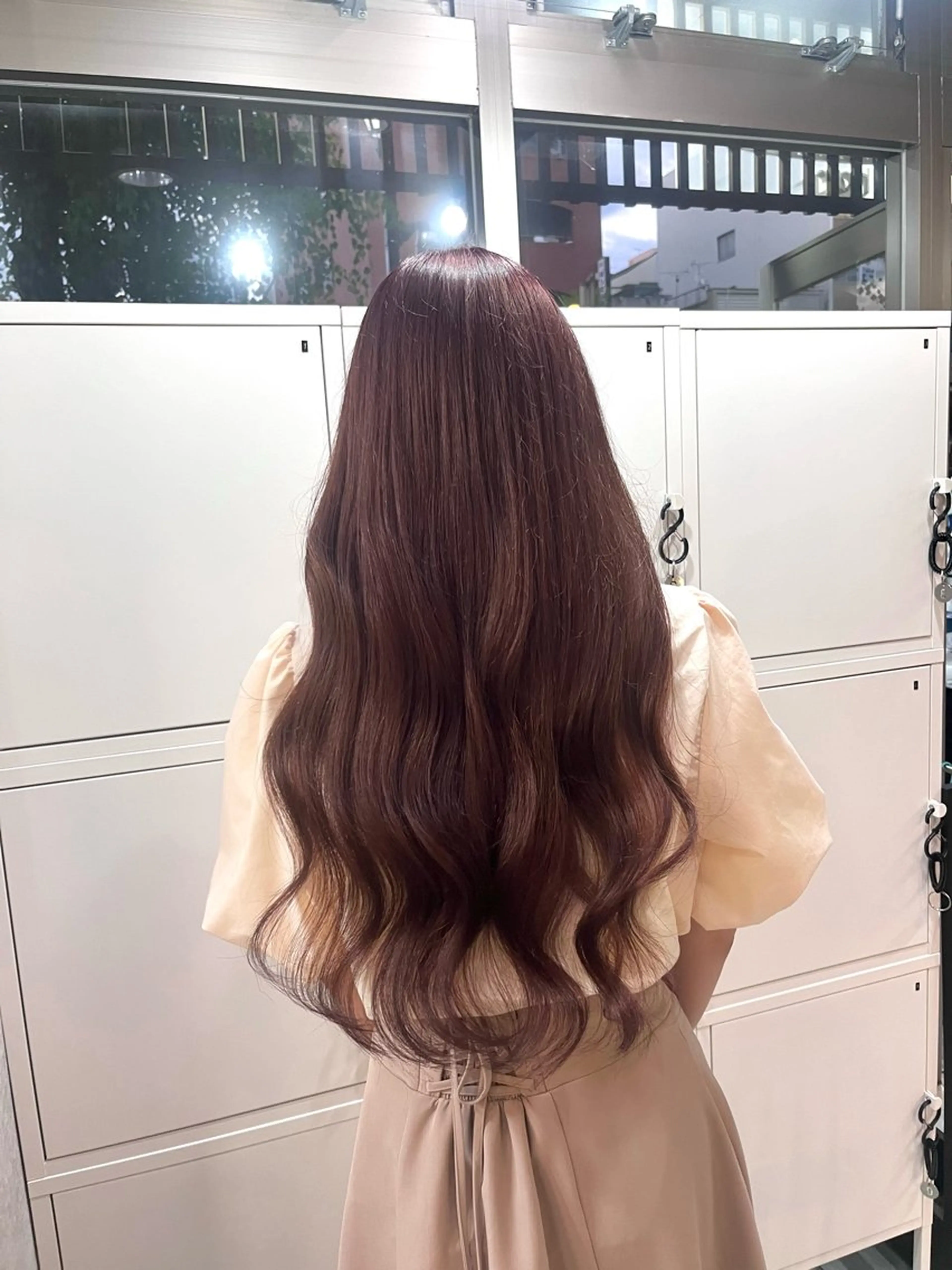 ロング カラー ベージュカラー ピンクカラー ピンクベージュ 村田梨乃/ minim hairのヘアスタイル