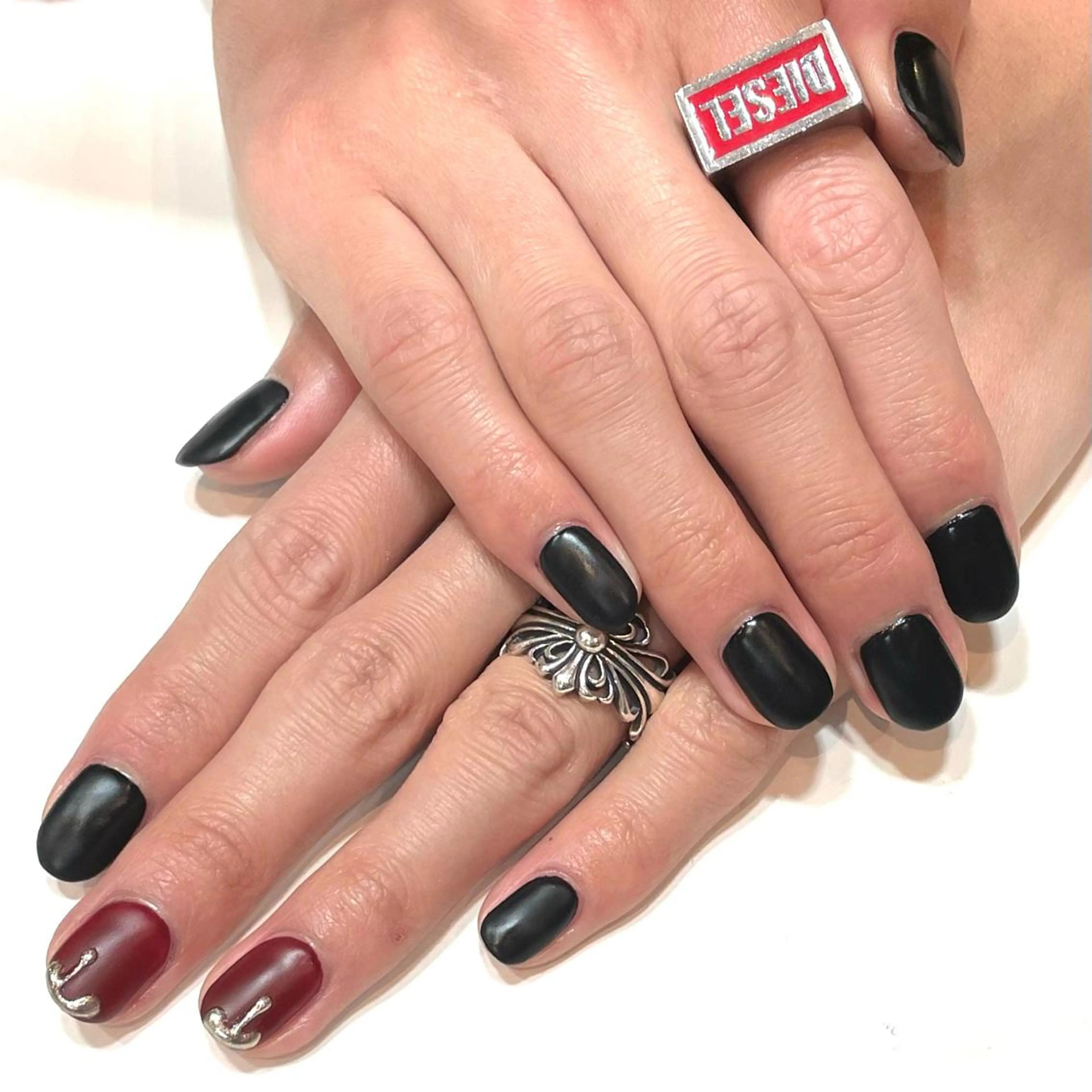ネイル アートネイル マットネイル メンズネイル ワンカラーネイル MADDY NAILS所属・MADDYNAILS ✴︎柏痛ネイルのネイルデザイン
