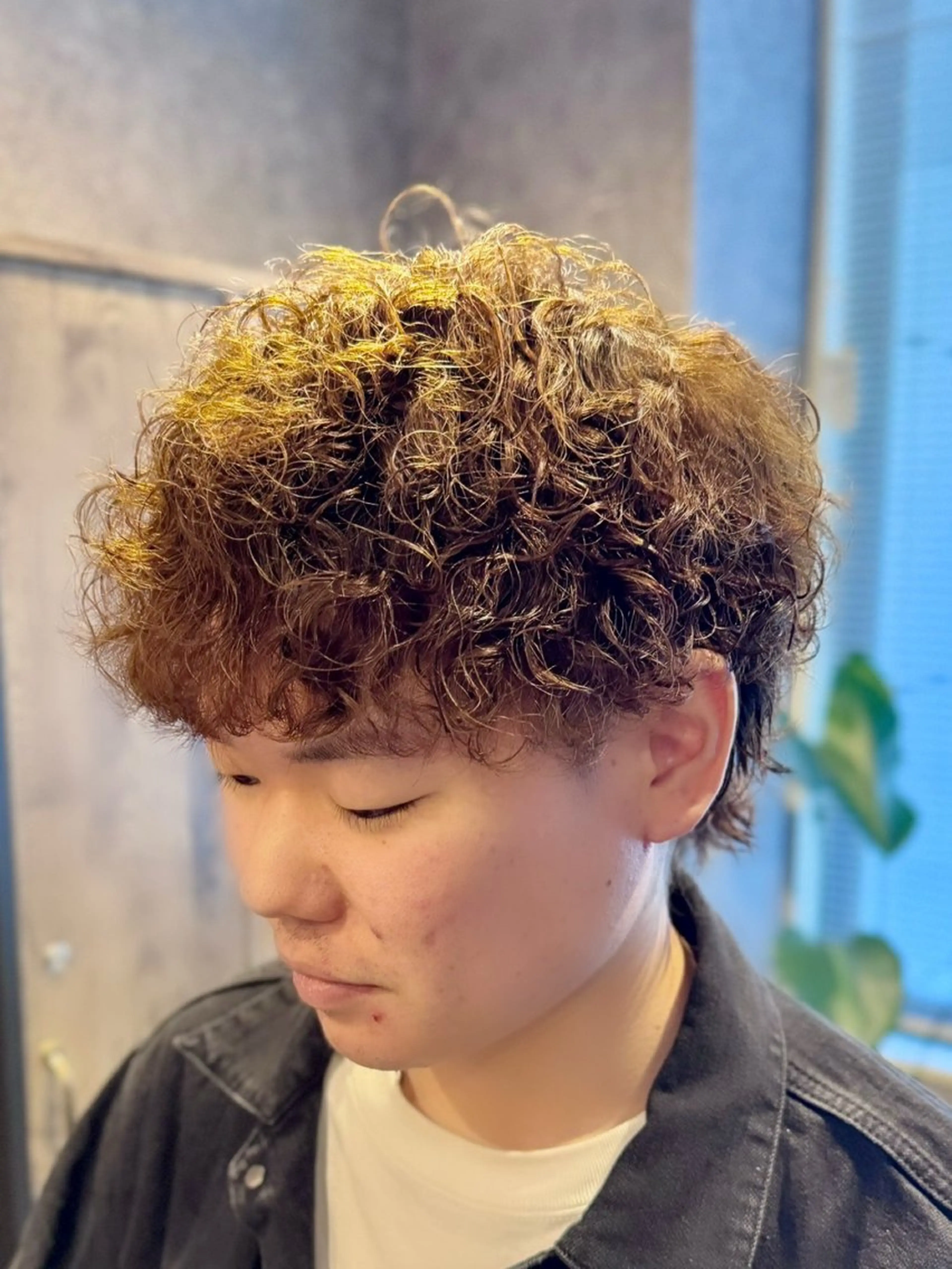 ショート カラー パーマ メンズ カット ヘアカラー パーマ 【chic】天神 メンズmasashiのヘアスタイル