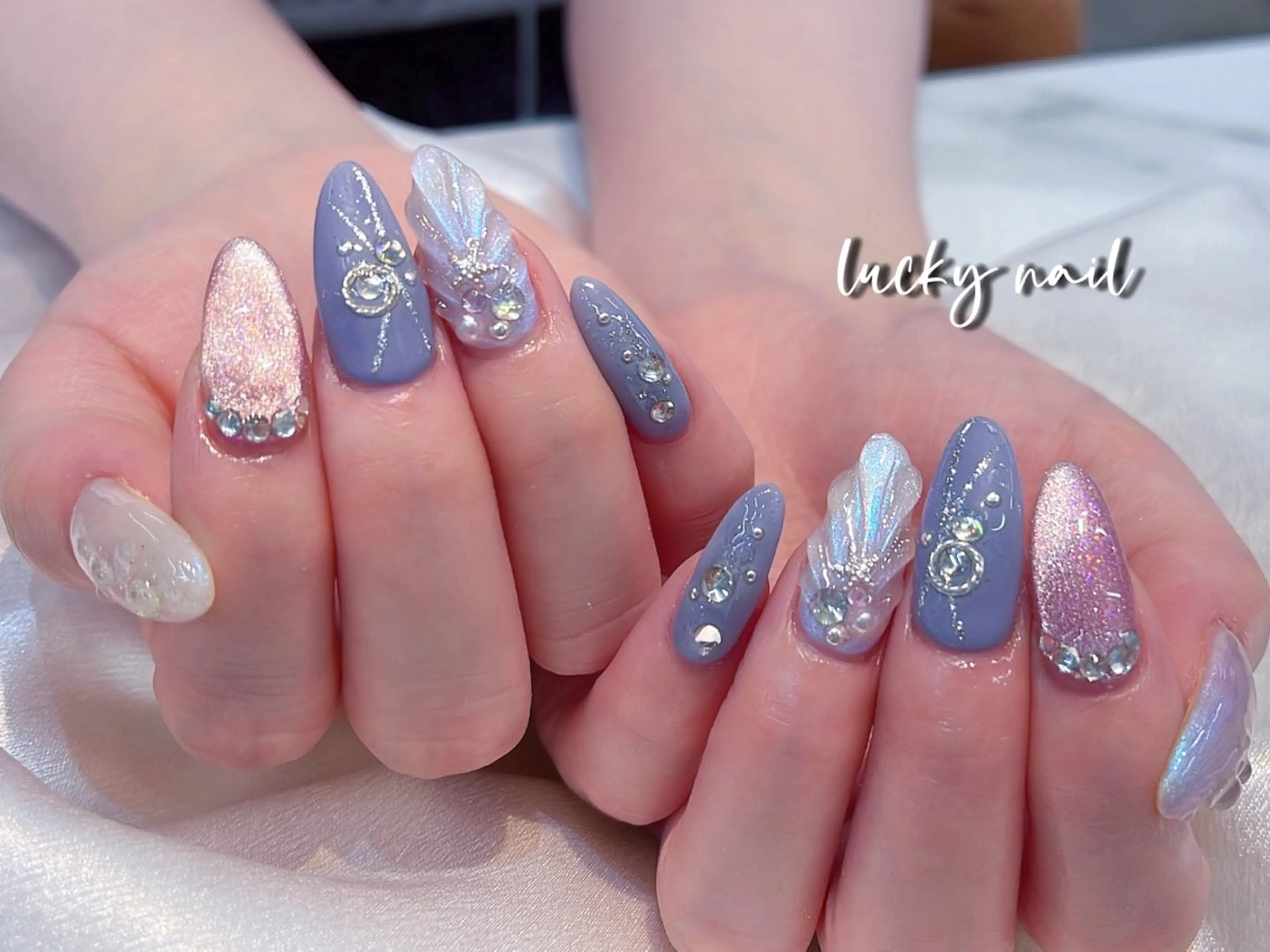 ネイル アートネイル チークネイル 長さ出し フットネイル ジェルネイル ハンドネイル ハンドケア ラッキーネイルサロン 西川口東口店のネイルデザイン
