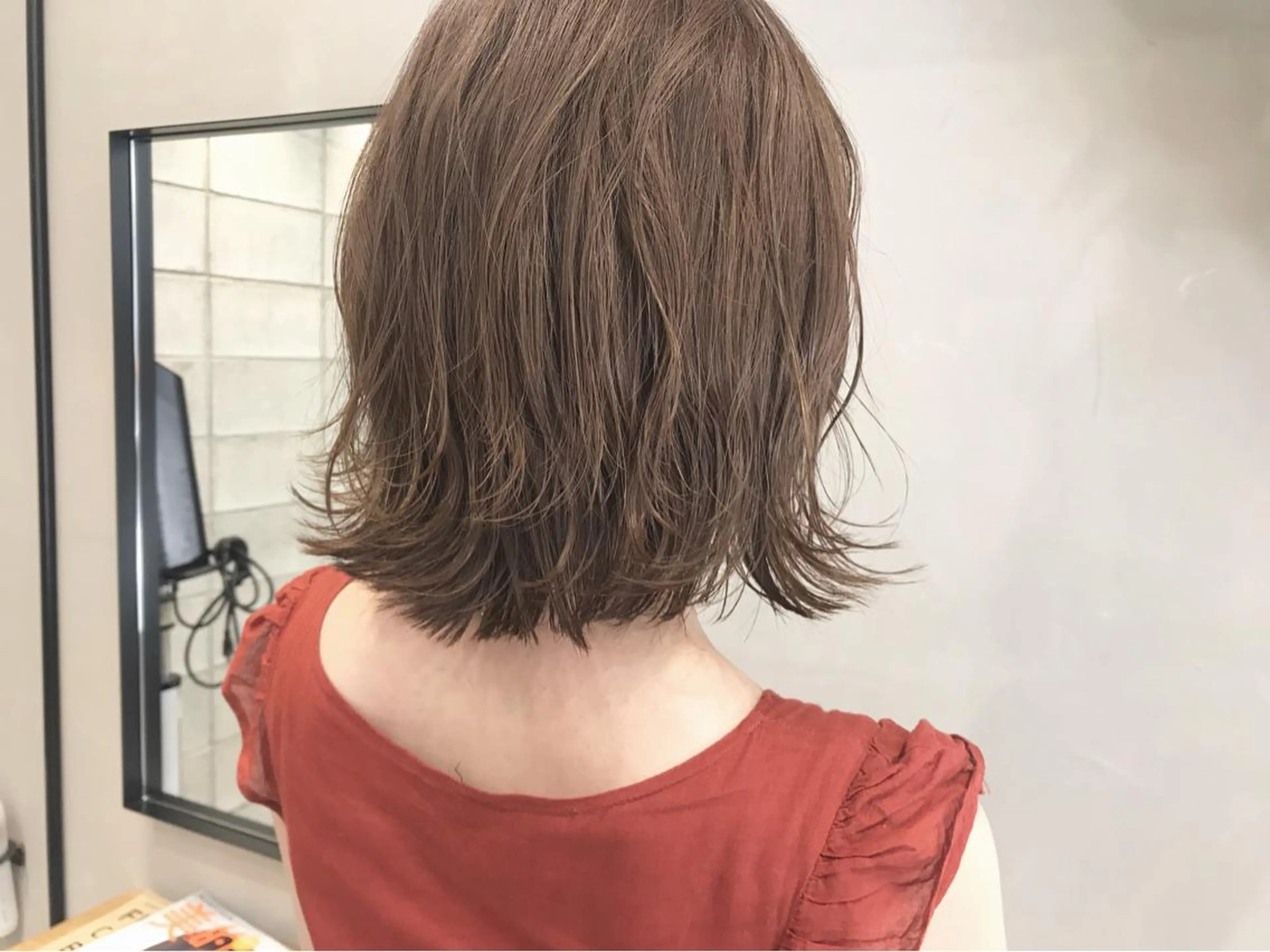 ミディアム カラー ヘアカラー シェアサロンコネクト所属・Chiho/ 博多/大人かわいいのヘアスタイル