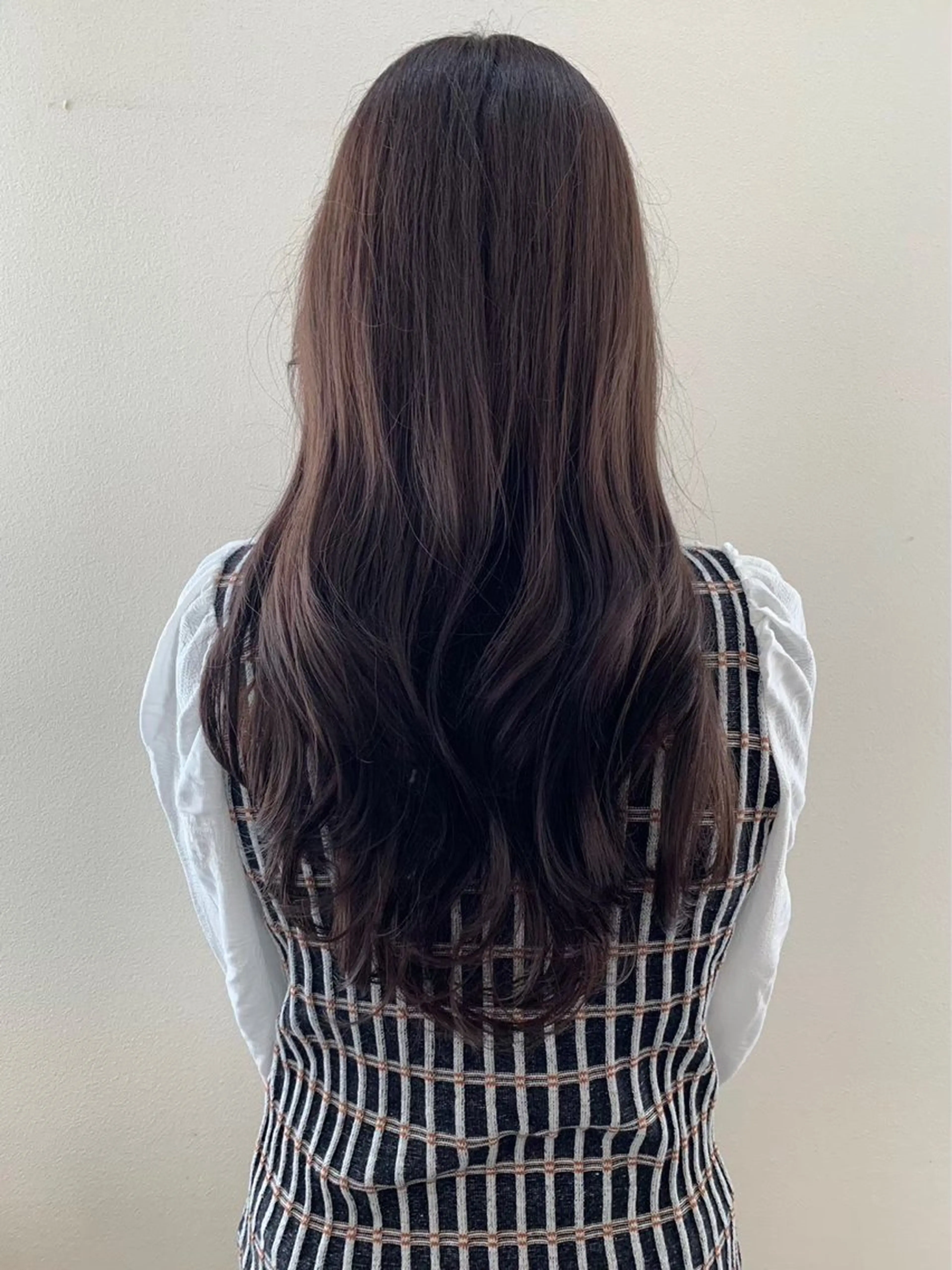 ロング カラー 石原 悠貴のヘアスタイル