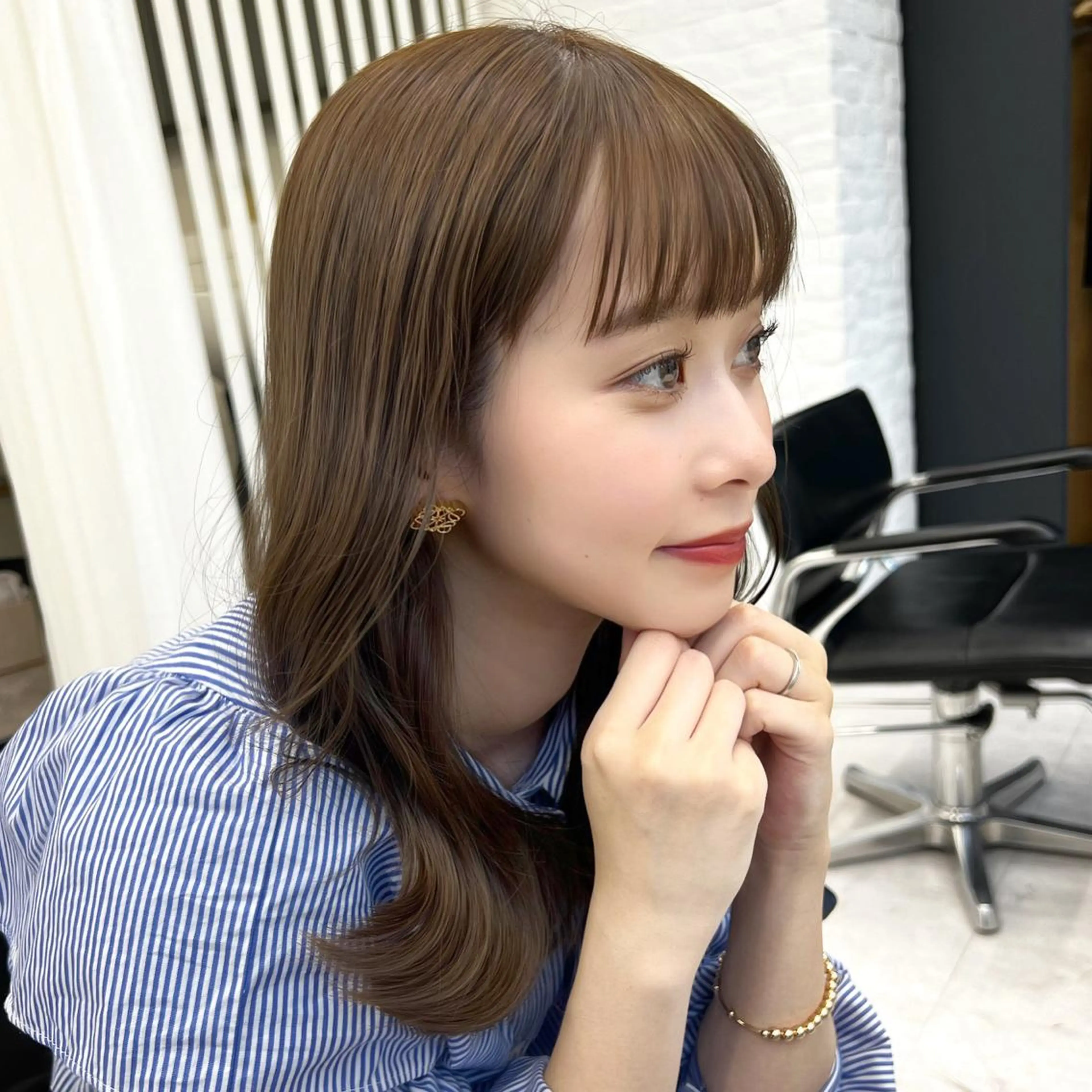 セミロング カラー 韓国ヘア♡ 顔まわりカットayaのヘアスタイル