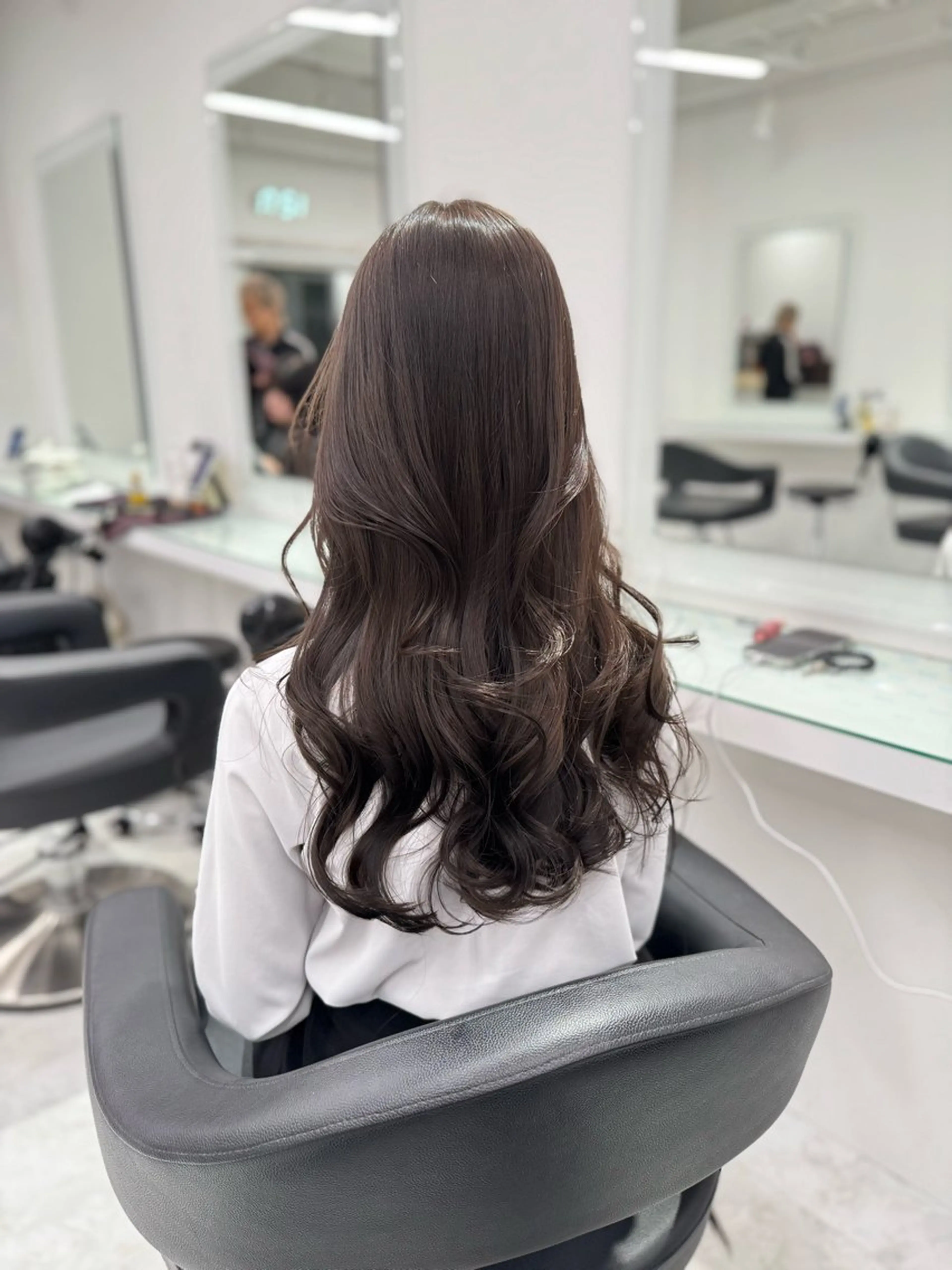 ロング カラー ヘアアレンジ ヘアカラー ブリーチ無し透明感 🕊AZUSAのヘアスタイル