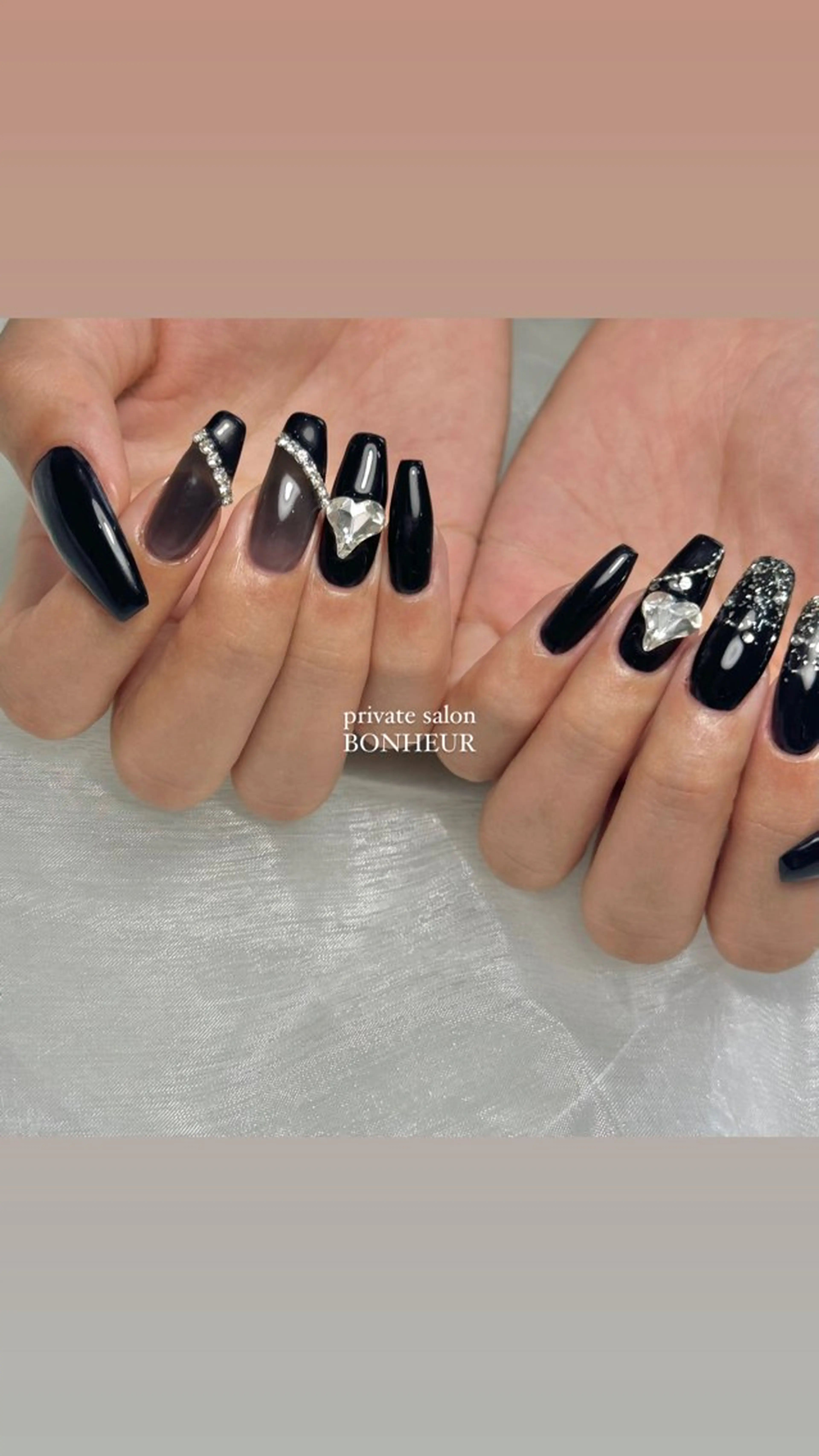 ネイル ハンドネイル BONHEUR Annaのネイルデザイン