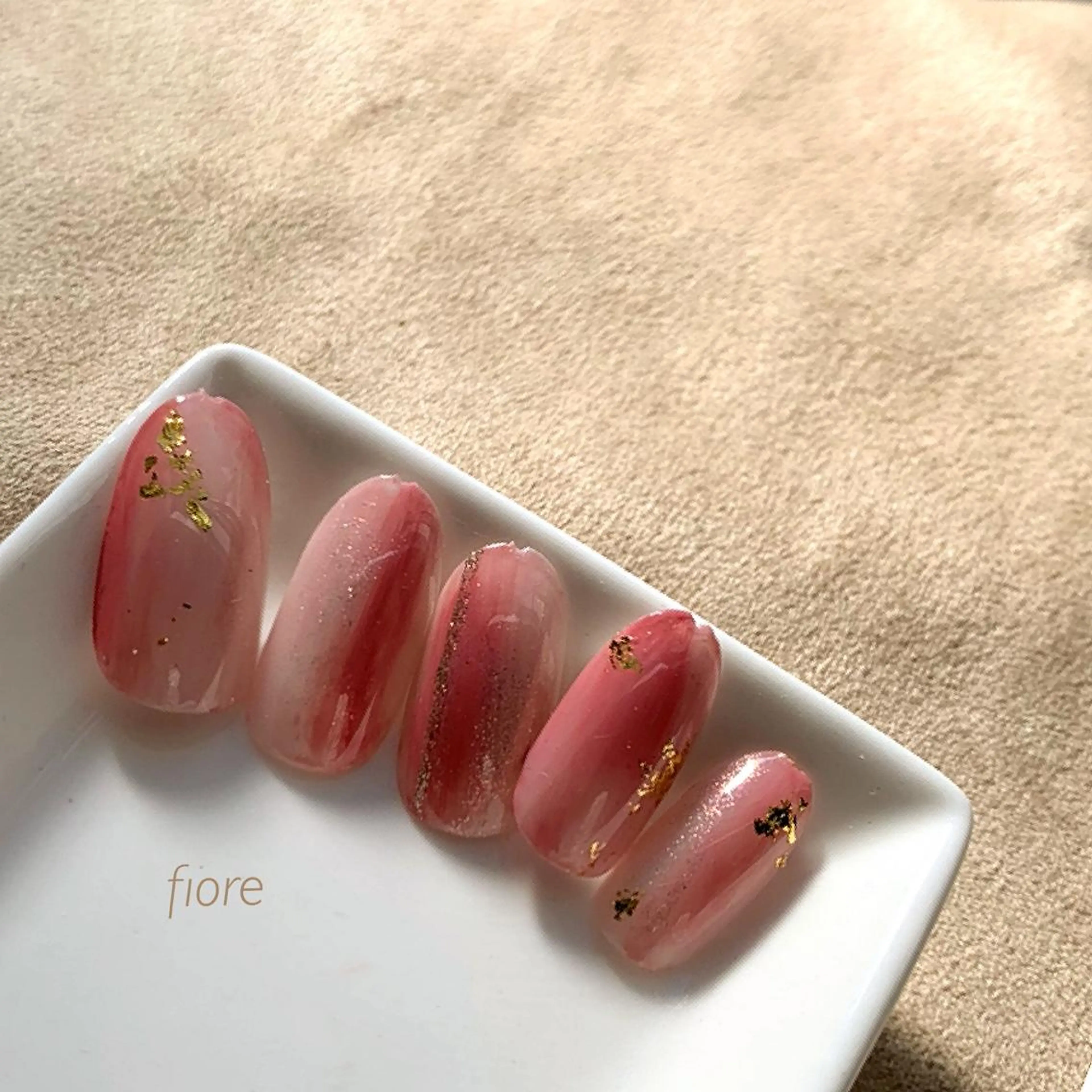 ネイル フィオーレ  fiore所属・fiore みゆきのネイルデザイン