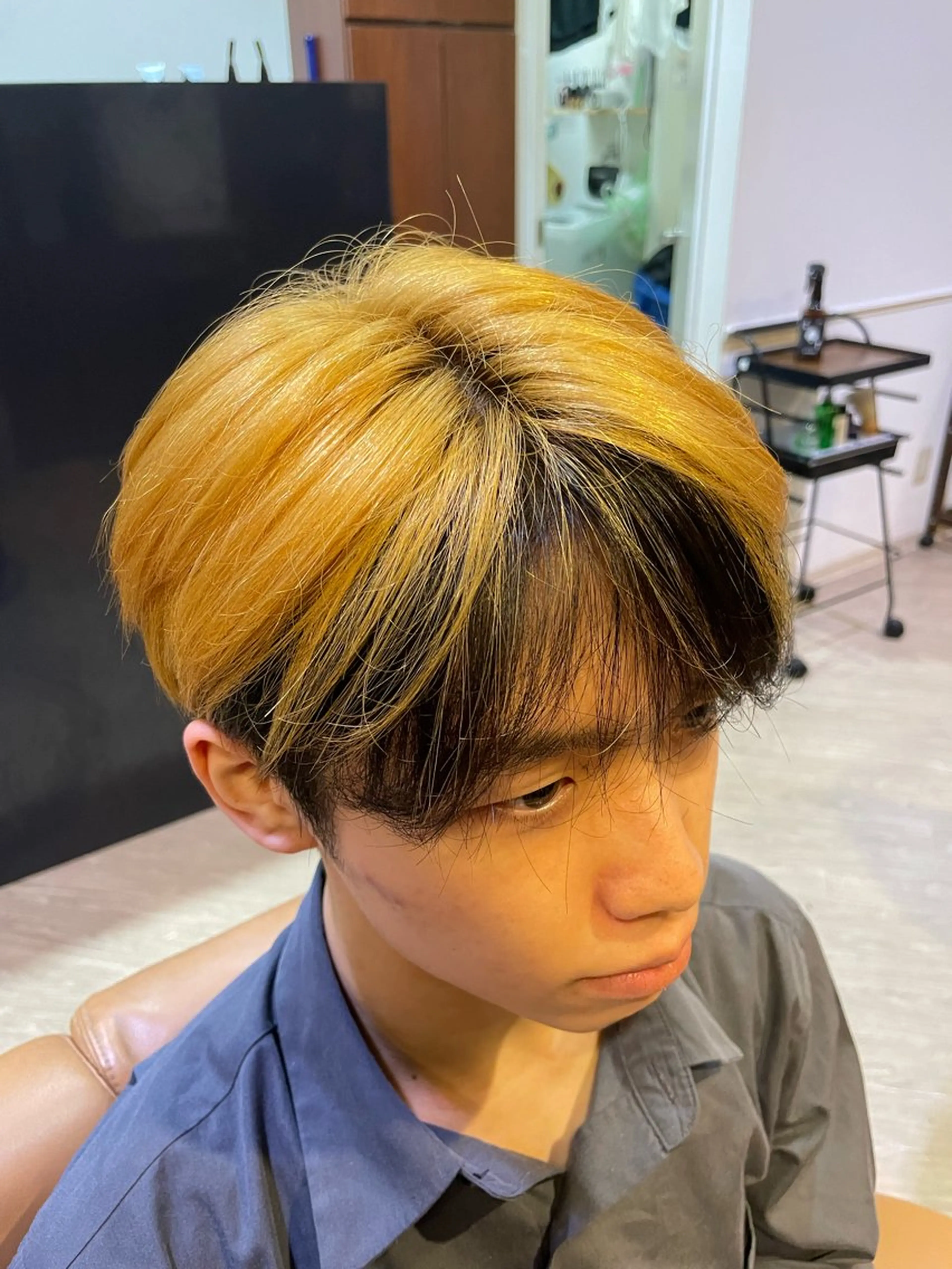 ミディアム カラー ミディアムパーマ ヒロ銀座BARBERSHOP難波店所属・菅野 樹のヘアスタイル