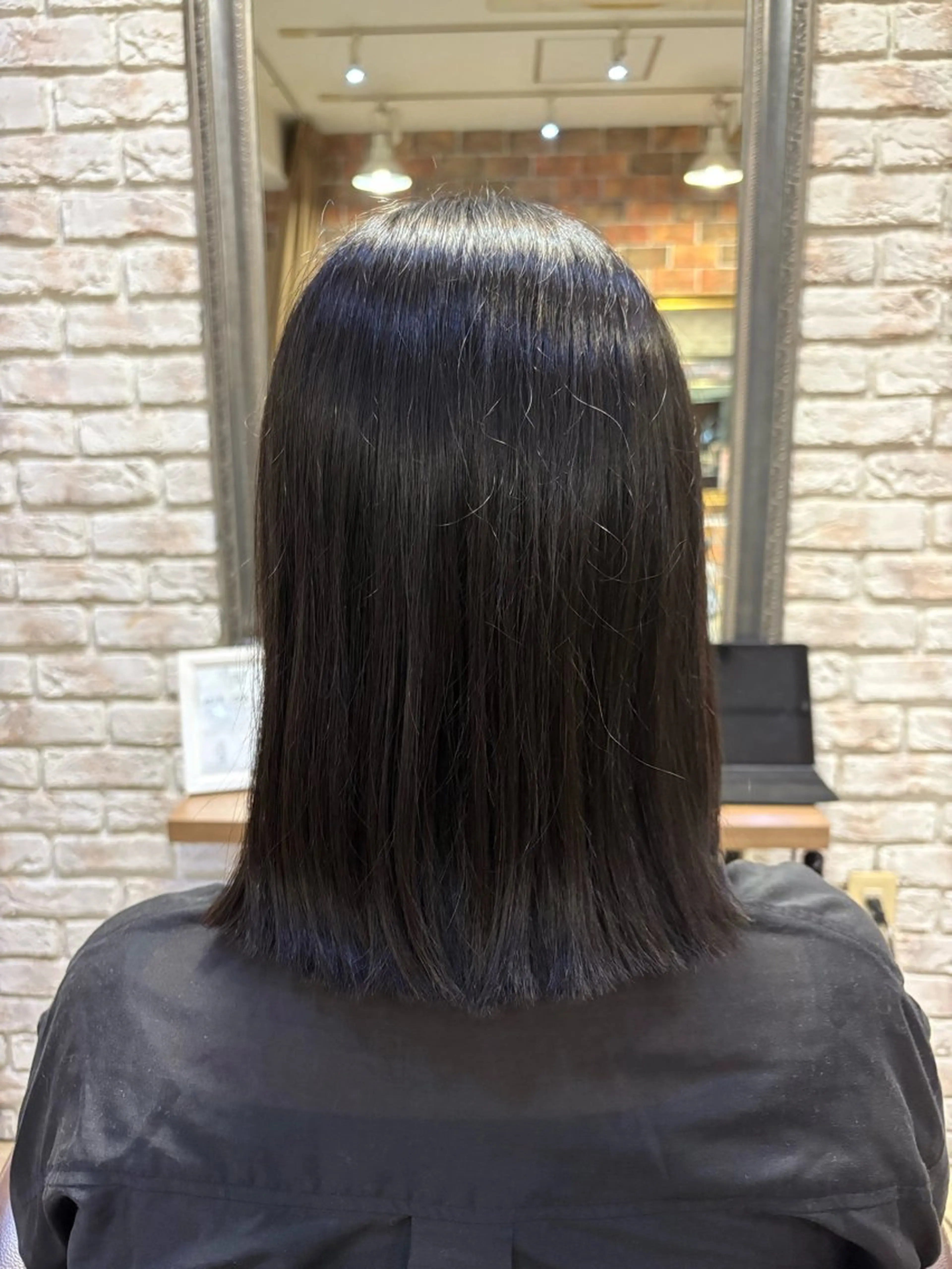 ミディアム アッシュ 田中 元規のヘアスタイル