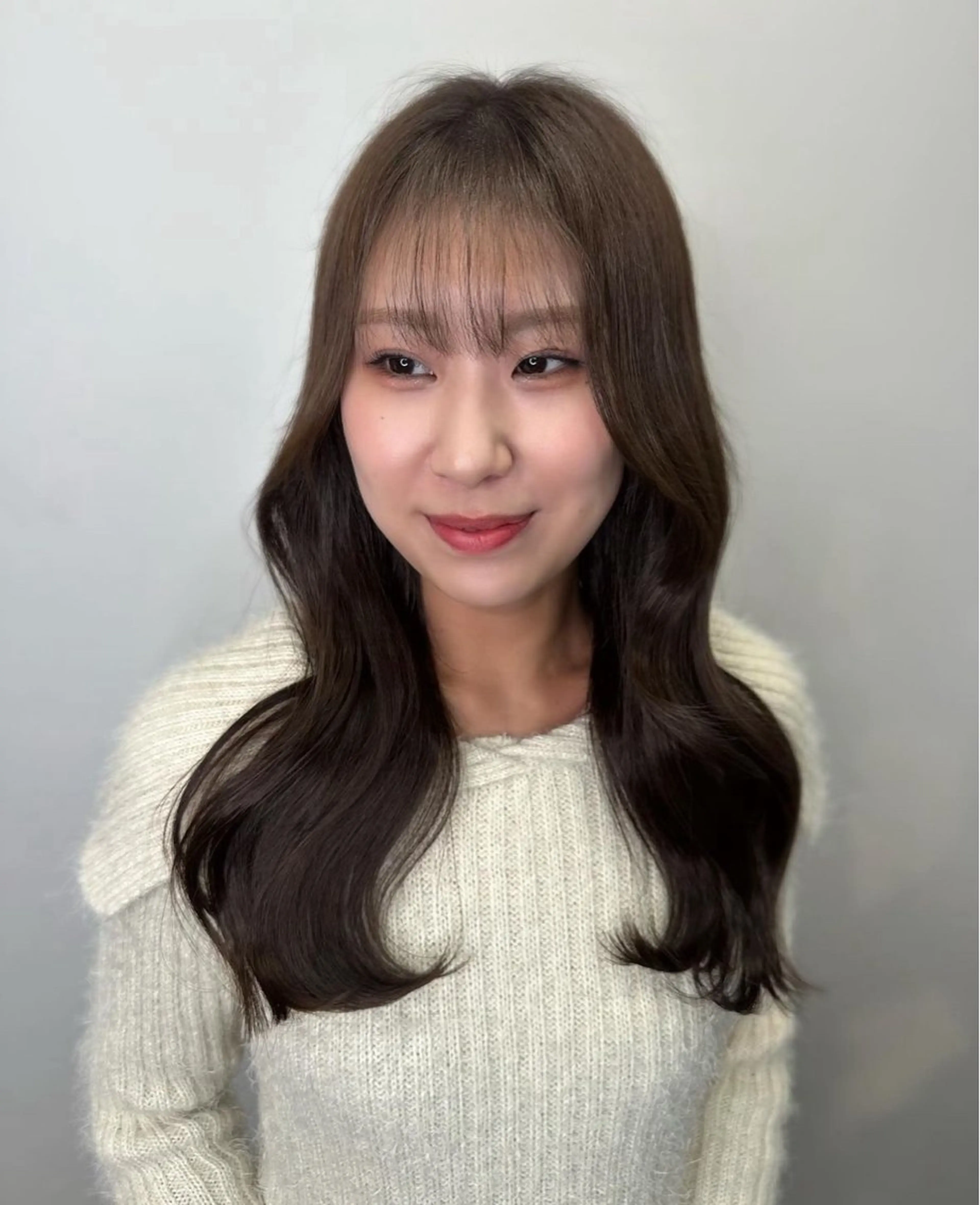 ロング カラー カット ヘアカラー トリートメント 韓国風🇰🇷 makoのヘアスタイル