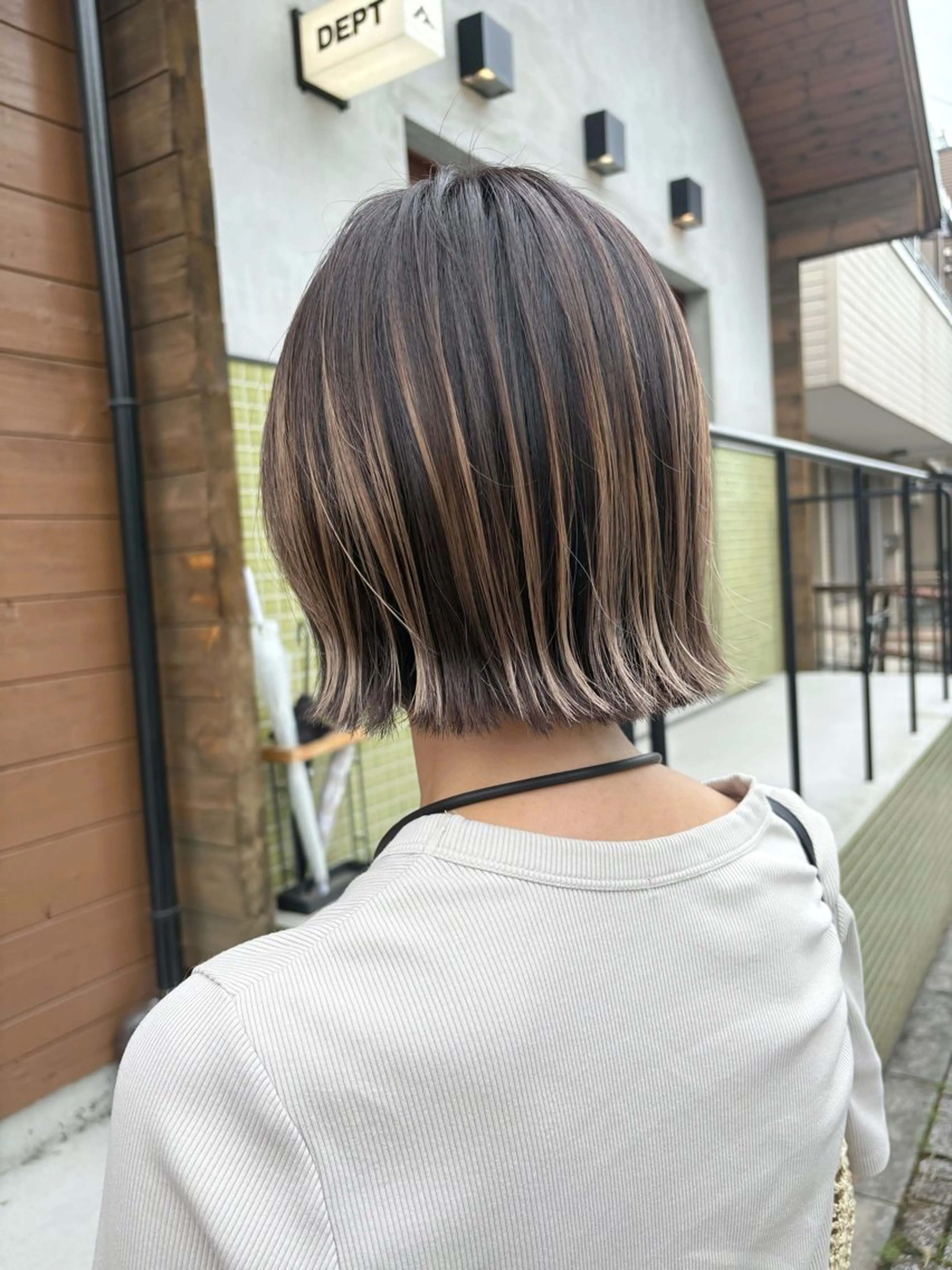 ショート カラー デザインカラー ボブ カット ヘアカラー 五十嵐 雄毅のヘアスタイル