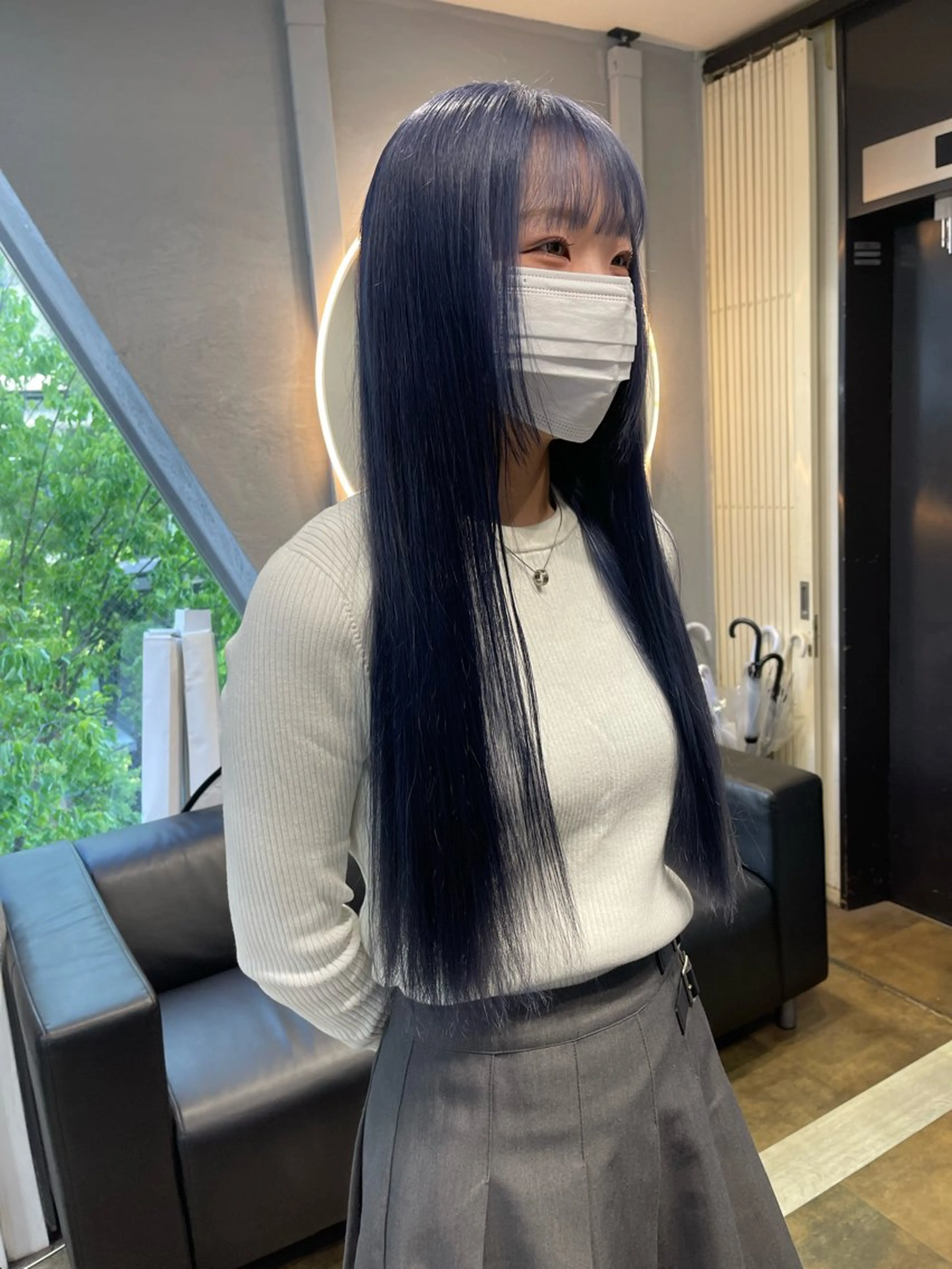 ロング カラー ベージュカラー ブリーチ ブルーカラー ケアブリーチ デザインカラー カット ヘアカラー 宮崎　達也 ブリーチ／レイヤーのヘアスタイル