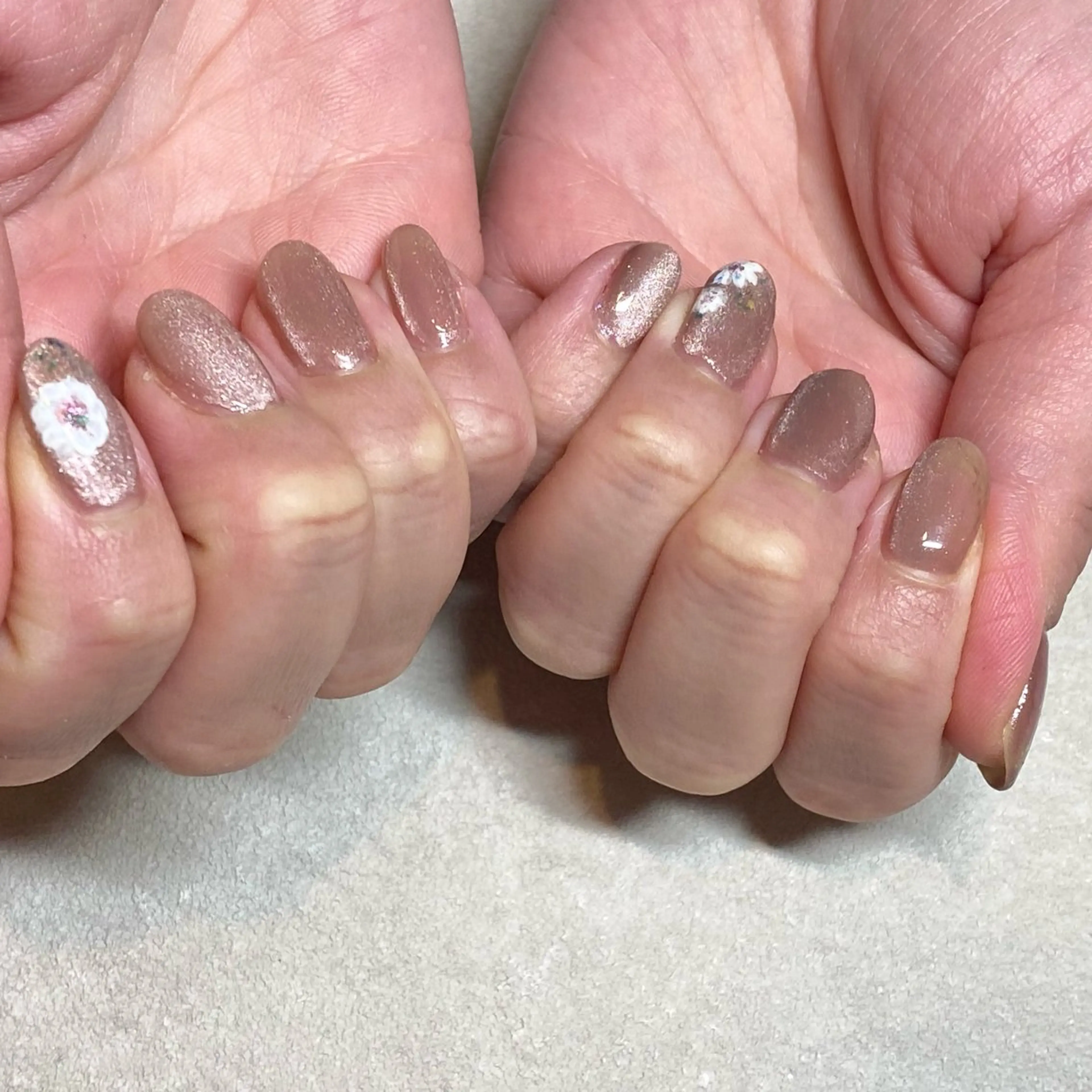 ネイル ハンドネイル nail salon swaddle 🪽のネイルデザイン