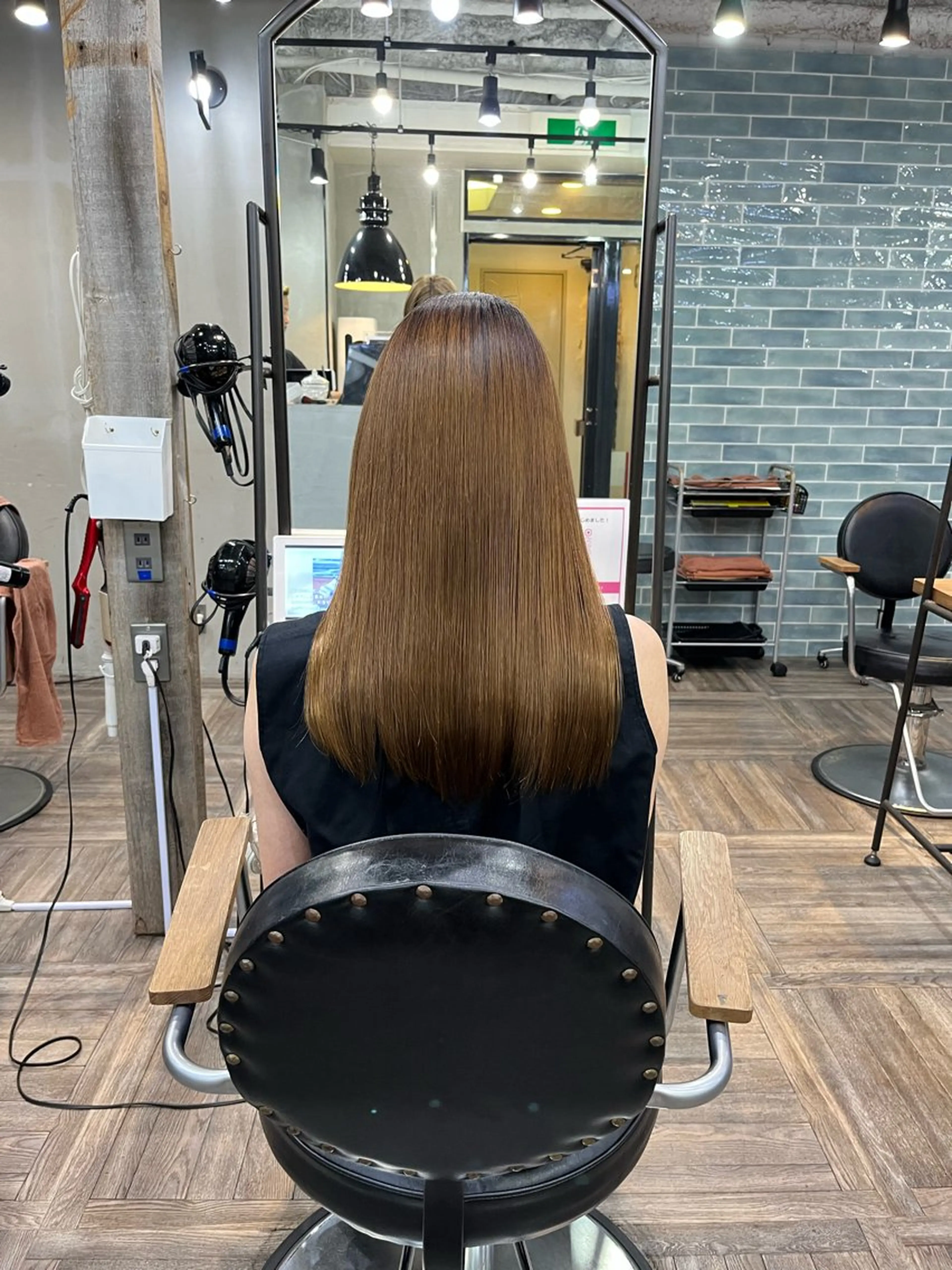 ロング 縮毛矯正 村本 優依のヘアスタイル