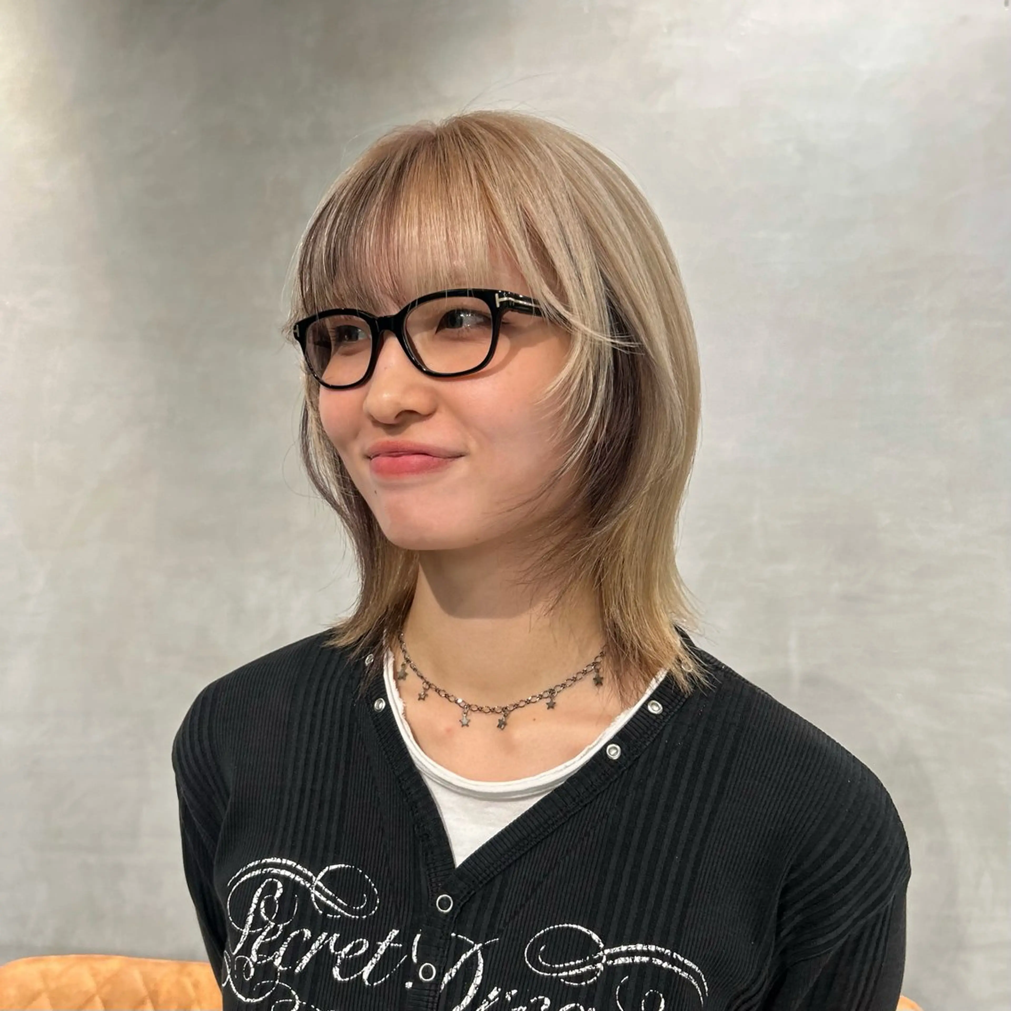 ミディアム カラー 透明感カラー🫧 ✴︎meiのヘアスタイル