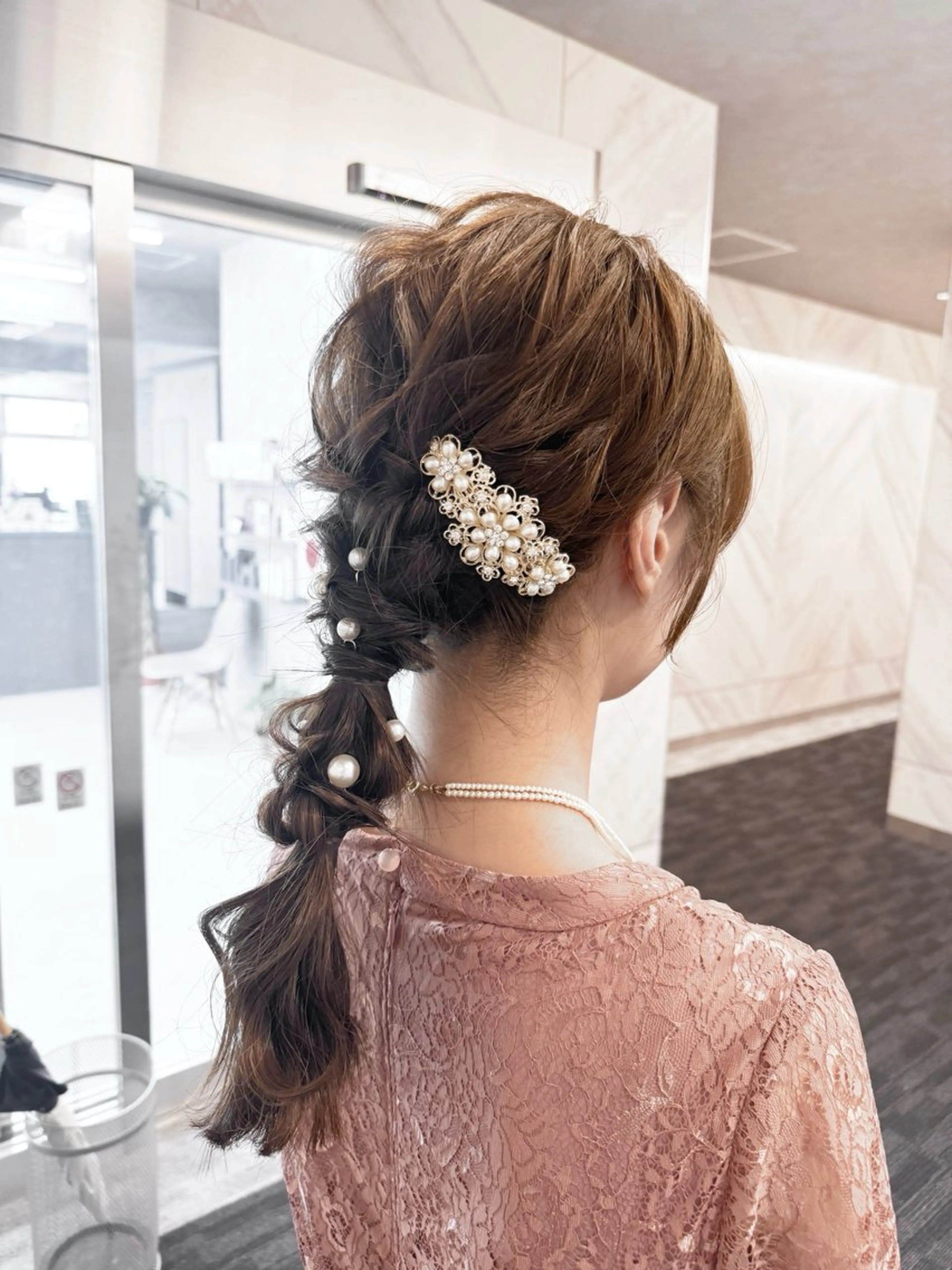 ヘアアレンジ ヘアセット 韓国風カラー🤎 𝒄𝒉𝒊𝒌𝒂のヘアスタイル