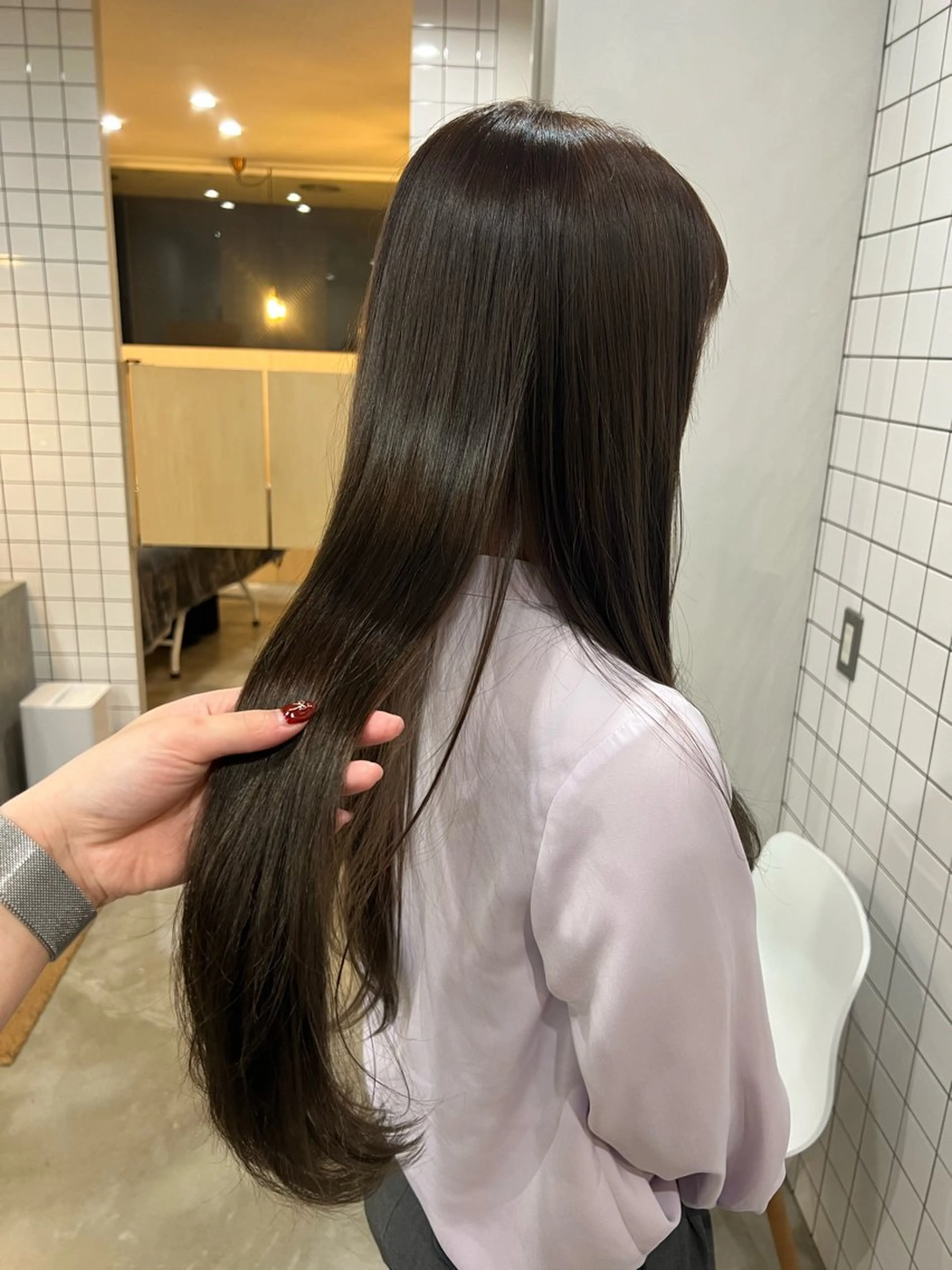 ロング カラー 透明感カラー グレージュ オリーブグレージュ オリーブグレー Rondo.Hair所属・西山 幸奈のヘアスタイル