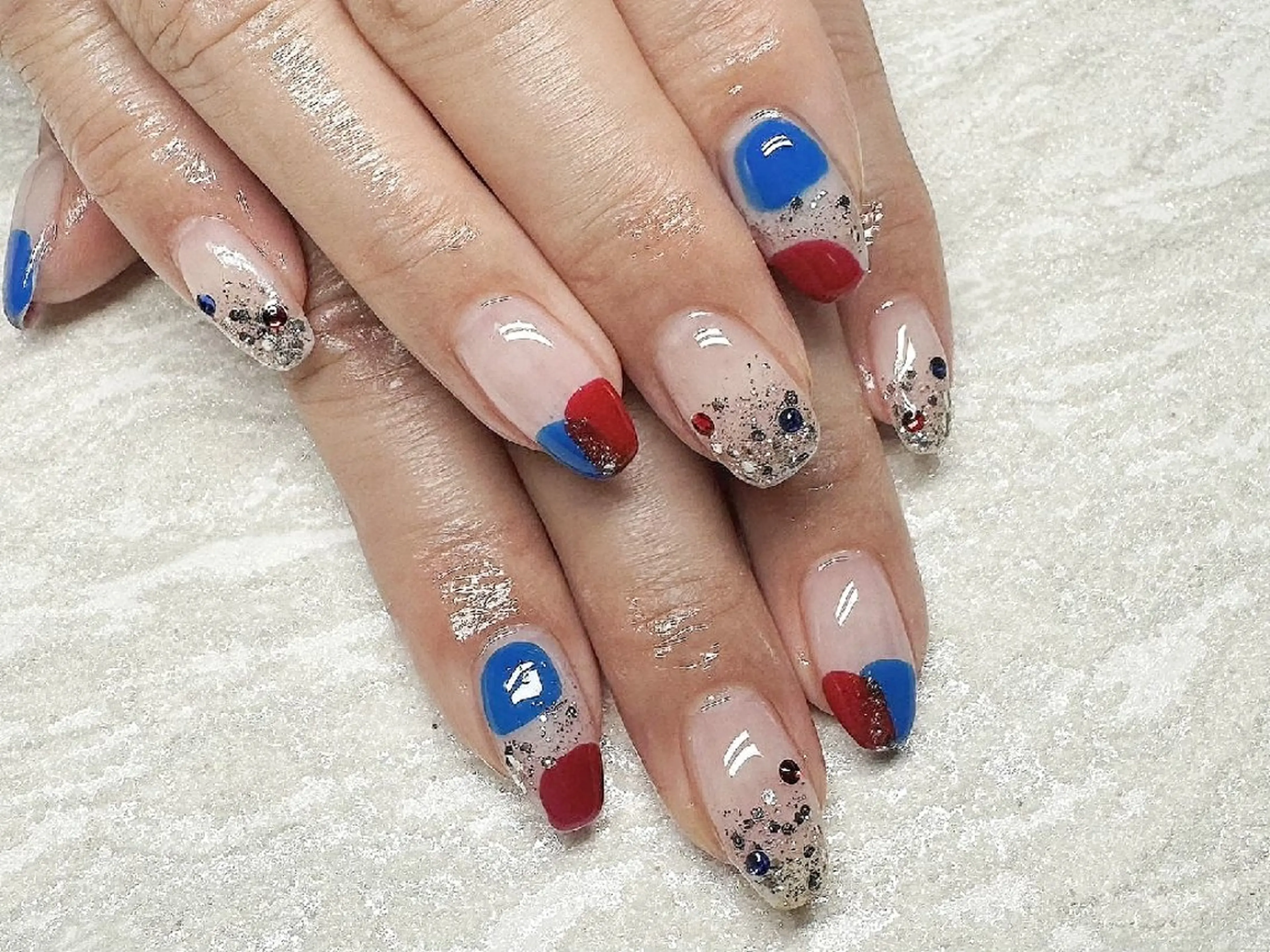 ネイル ハンドネイル JULIE NAILのネイルデザイン