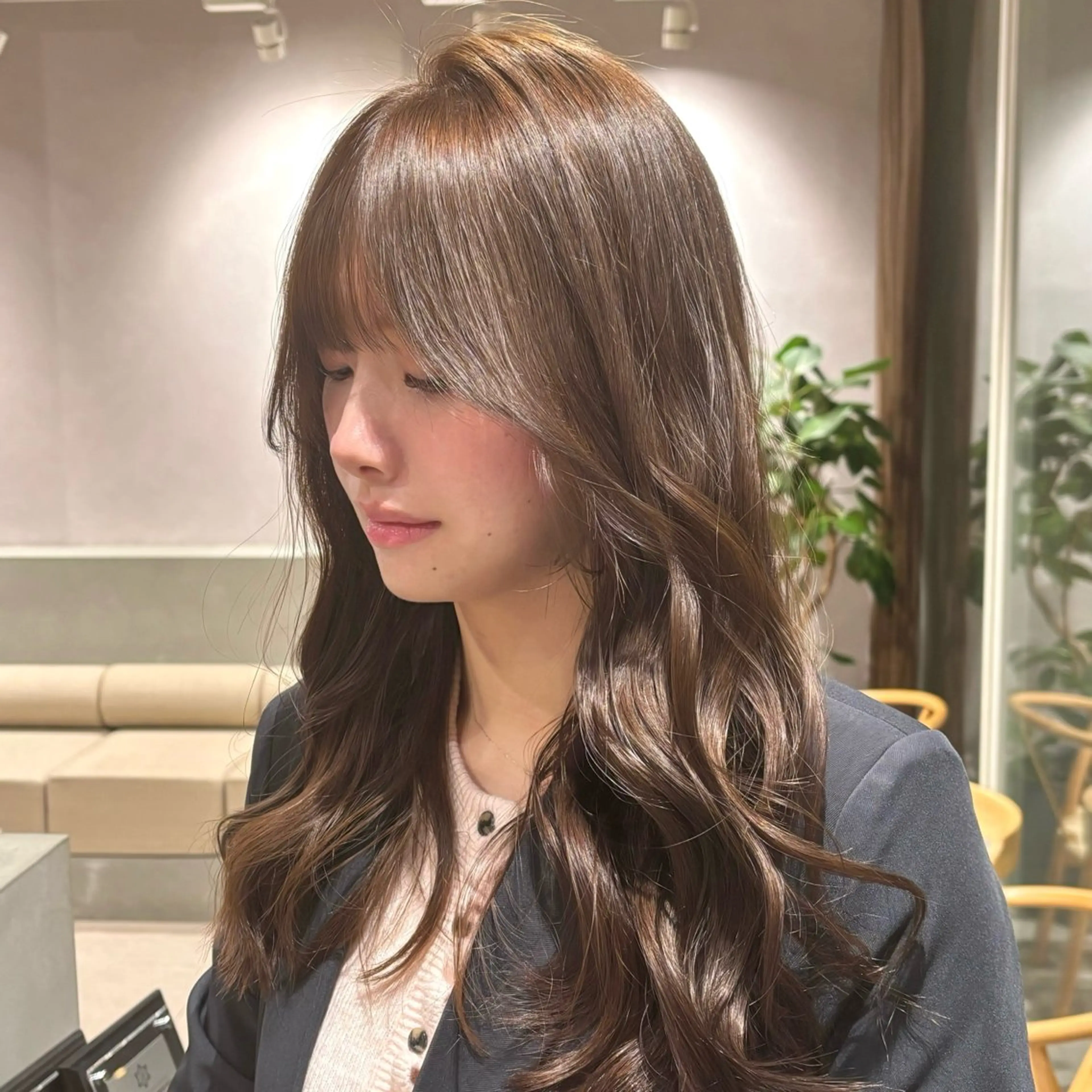 ロング ヘアカラー トリートメント Unami 表参道Mayukiのヘアスタイル