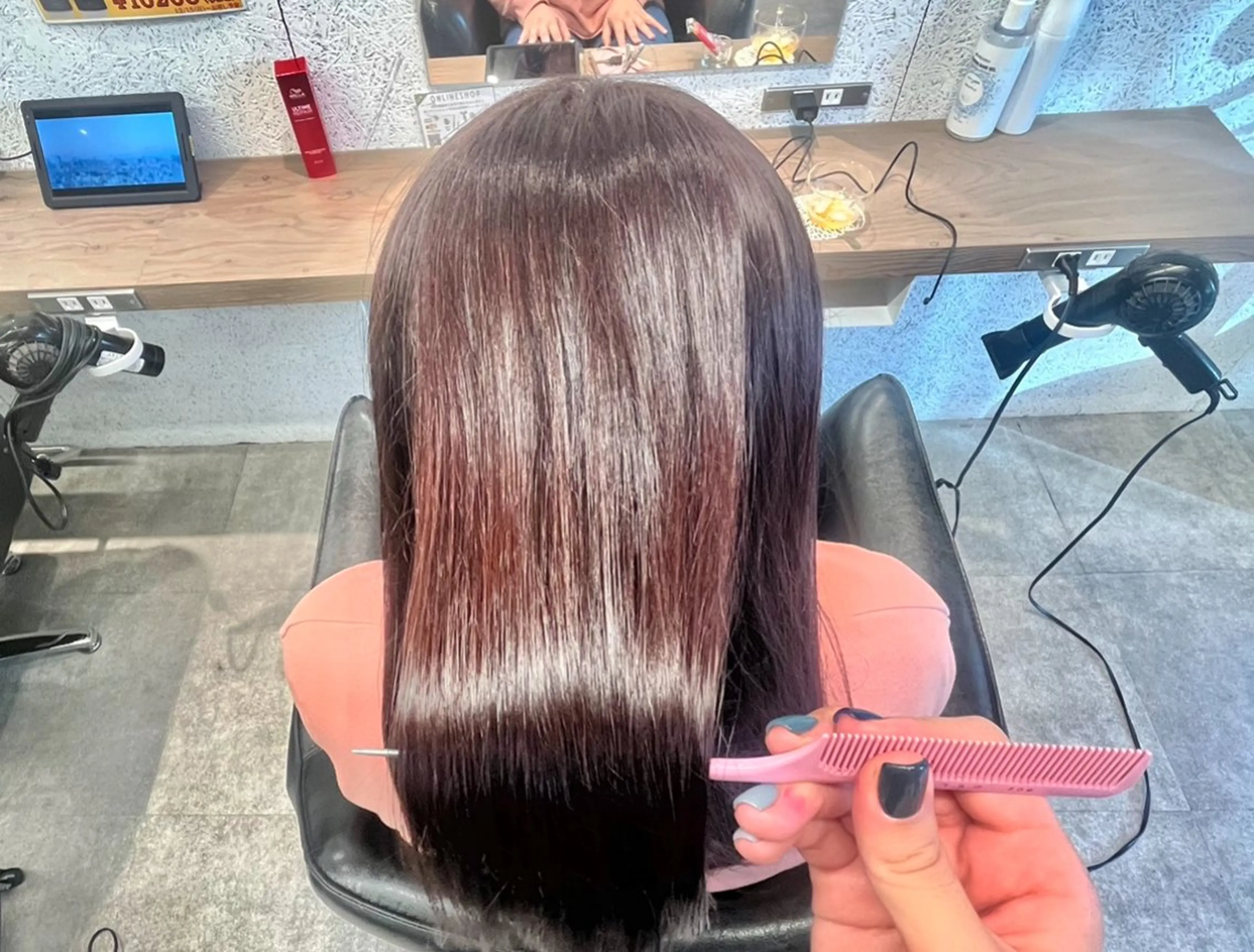 ロング カラー 🍓ブリーチ/ ハイライト/しんたにのヘアスタイル