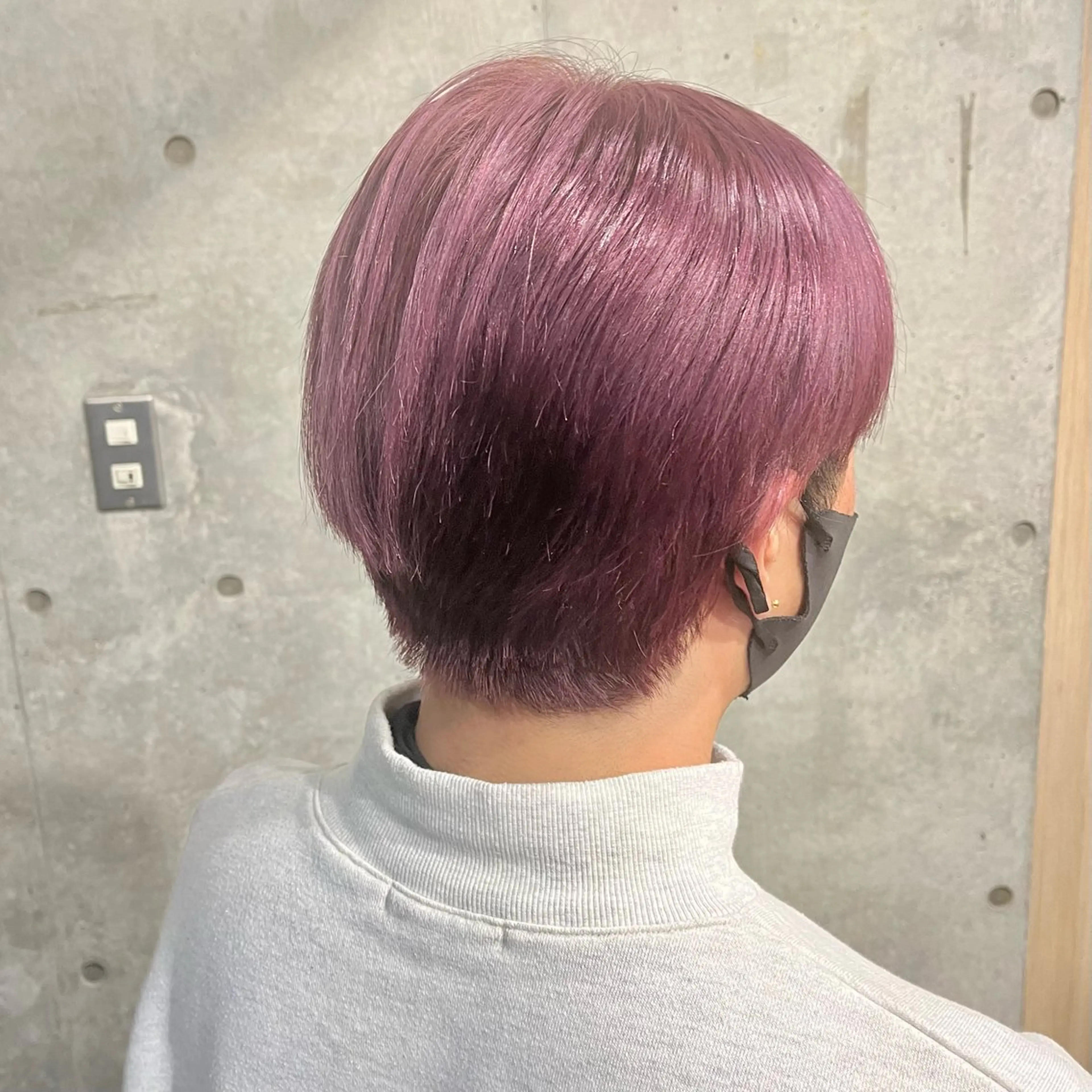 カラー メンズ メンズブリーチ ブリーチ ケアブリーチ ダブルカラー ラベンダーカラー ヘアカラー 藤澤 夏実/インナーカラーのヘアスタイル
