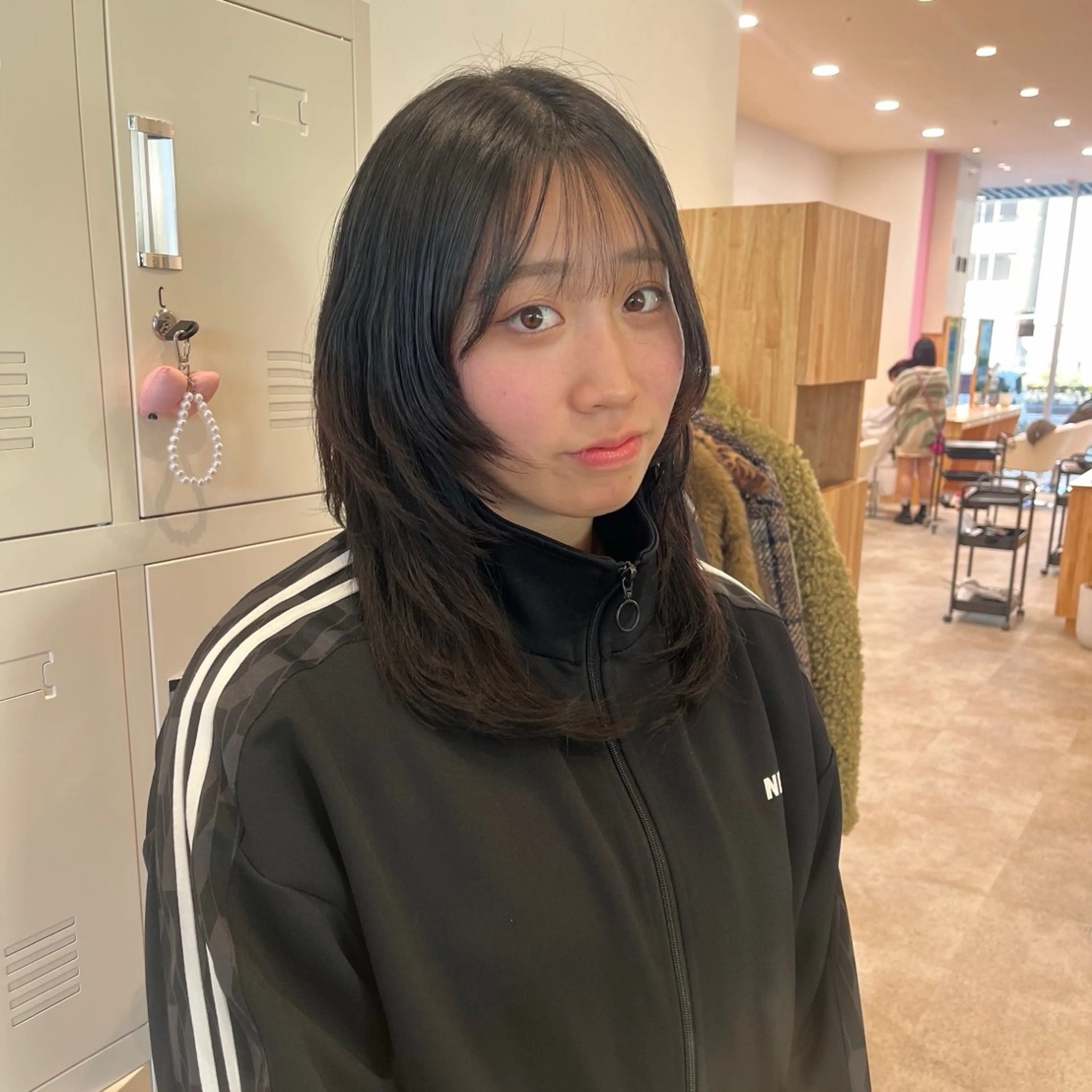 セミロング 望愛/レイヤー/ハイ トーン/デザインのヘアスタイル