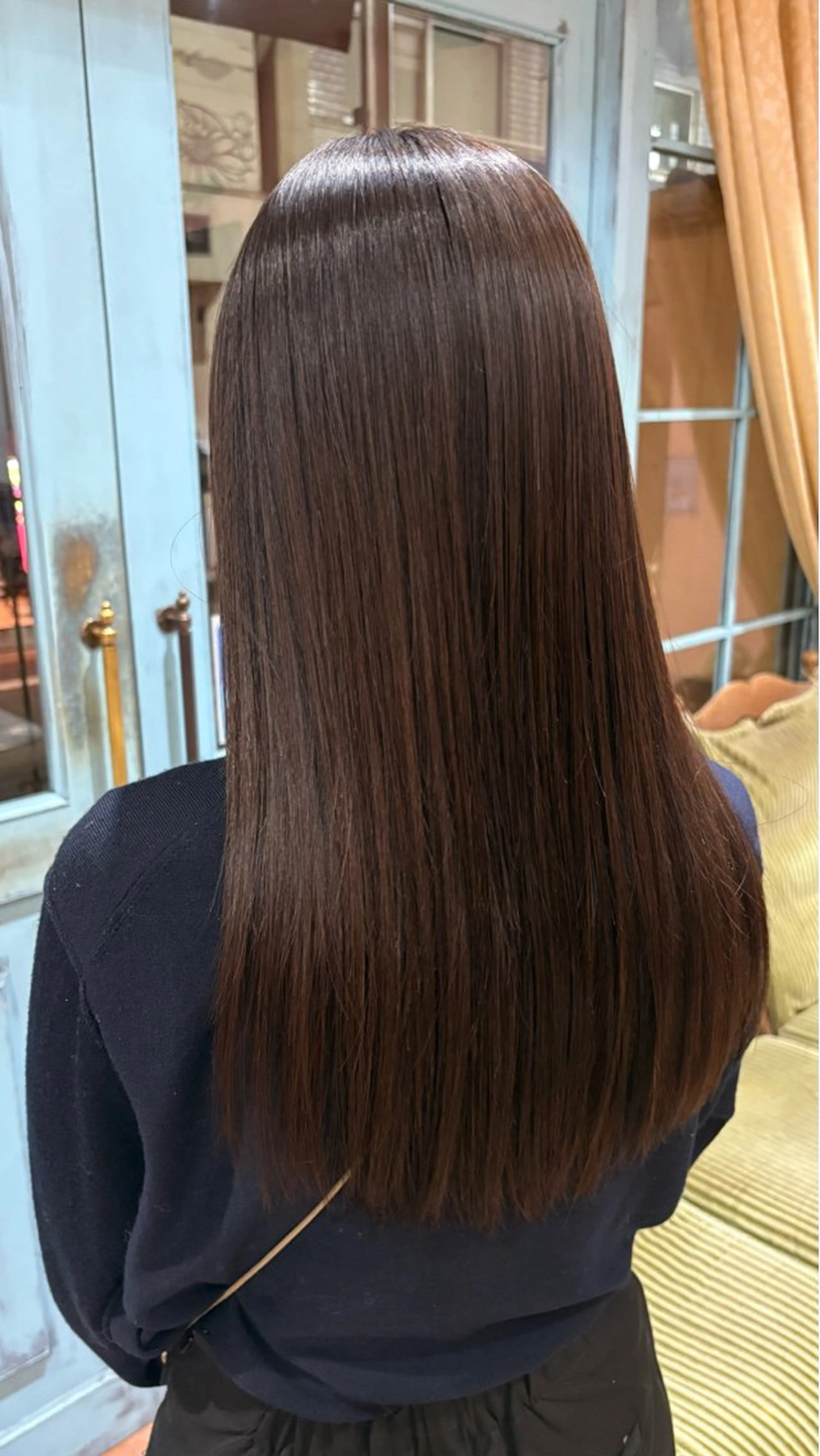 セミロング カット 縮毛矯正 DOLL hair所属・なぎさ 心斎橋美容室のヘアスタイル