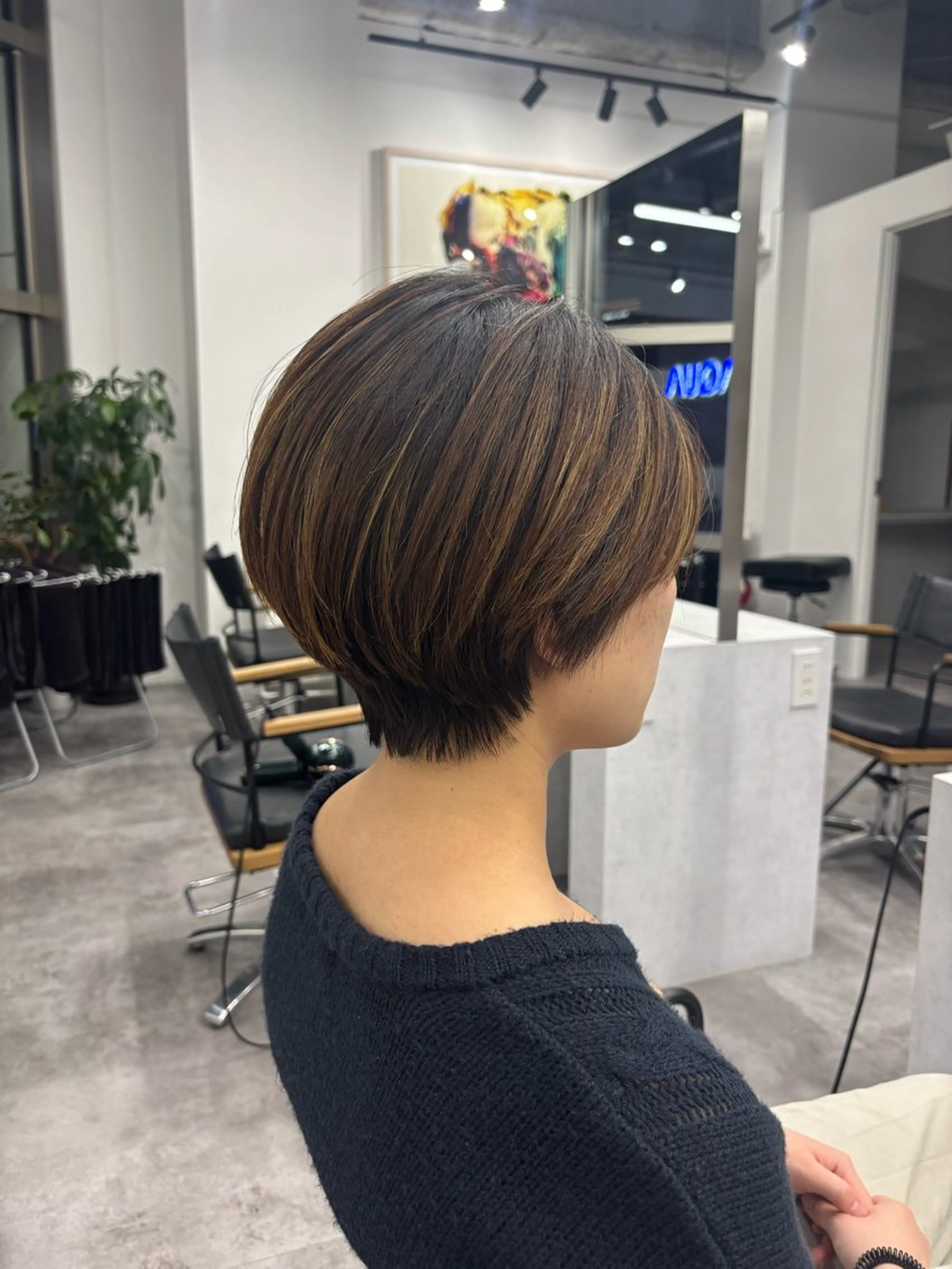 ショート カラー ヘアアレンジ マエダ アズミ🌱のヘアスタイル