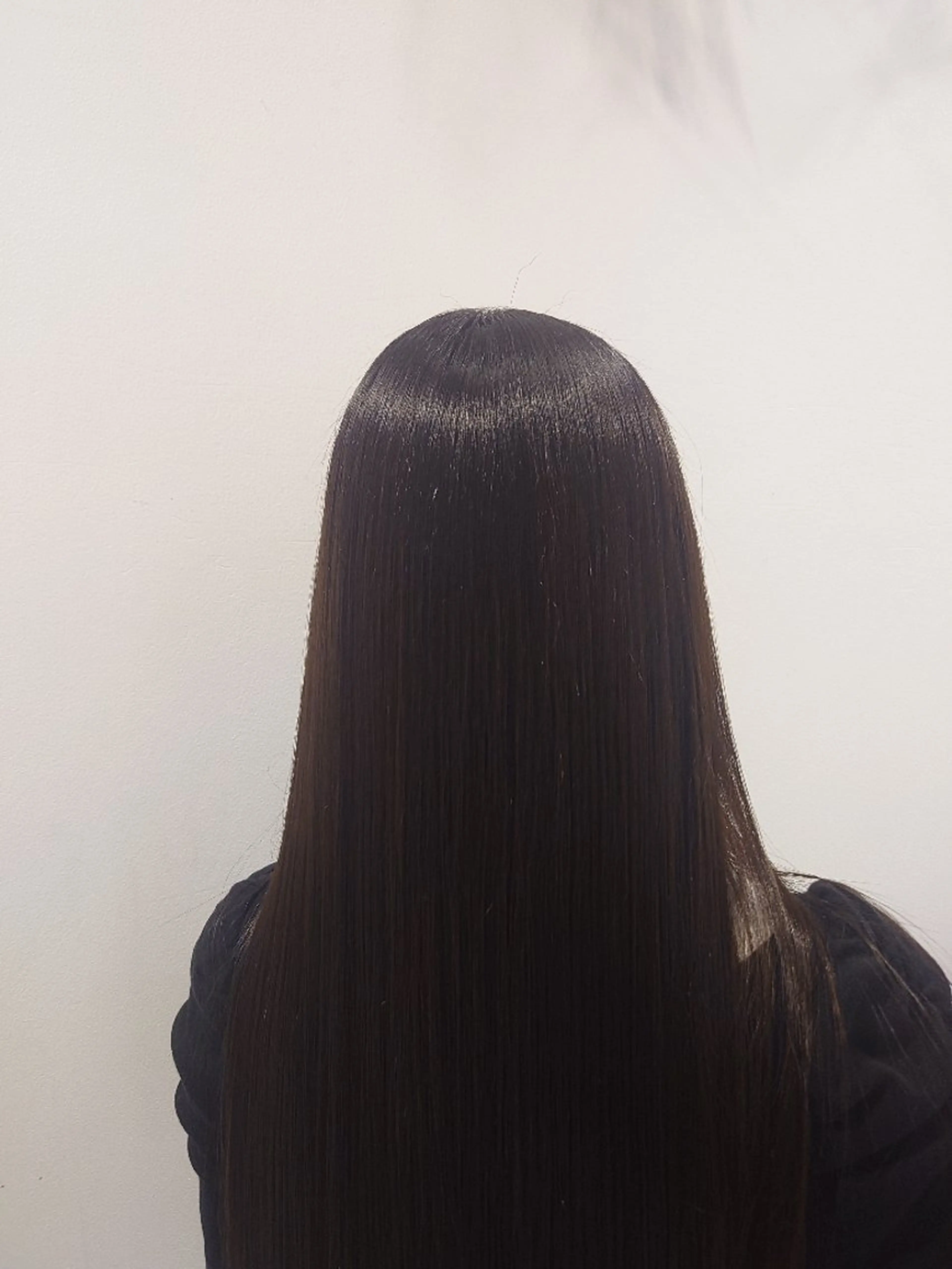 セミロング 縮毛矯正 艶髪カラー ☘️黒沢千佳☘️のヘアスタイル