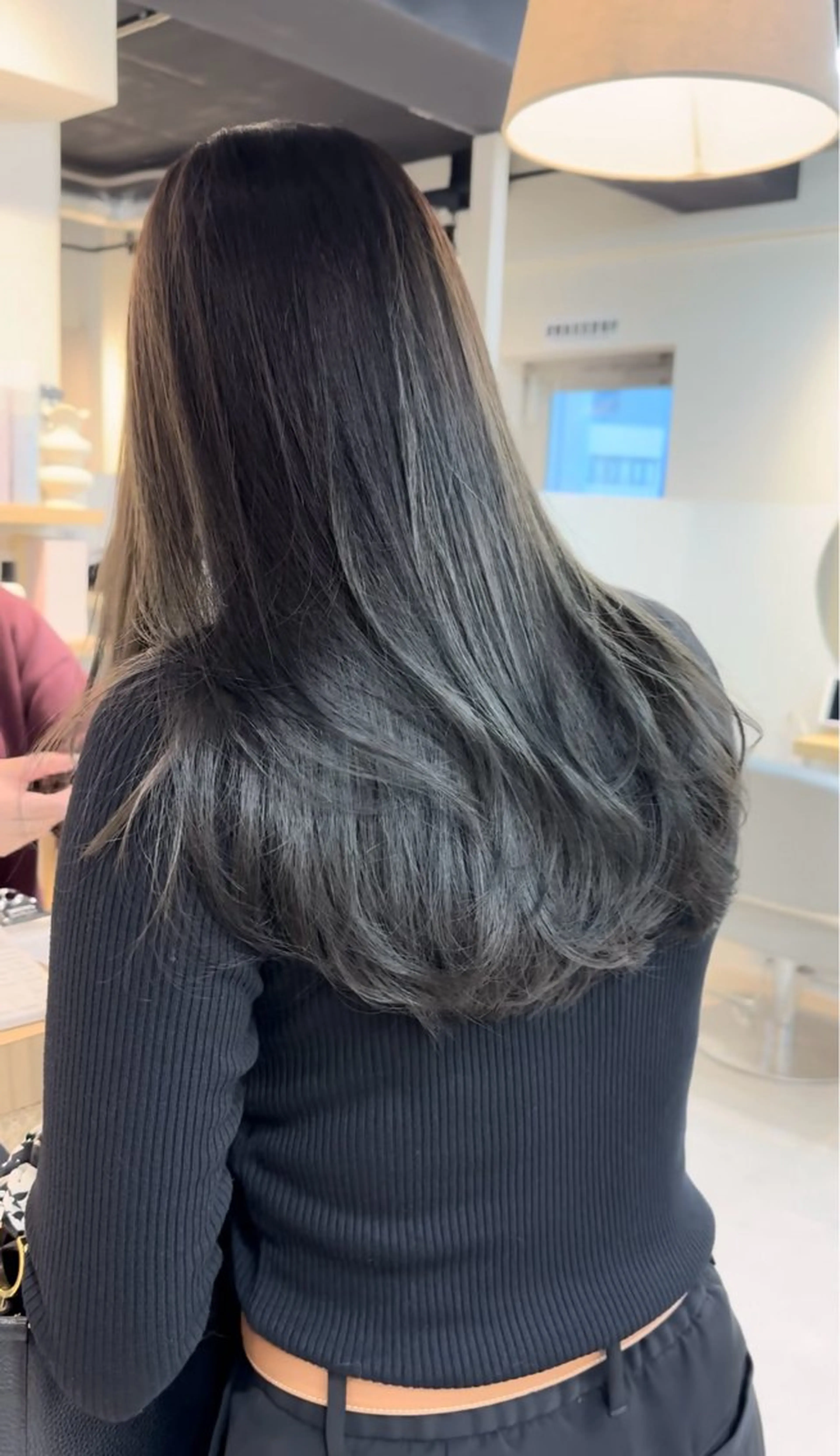 ロング カラー 透明感カラー 透明うる艶カラー🫧 ココロのヘアスタイル