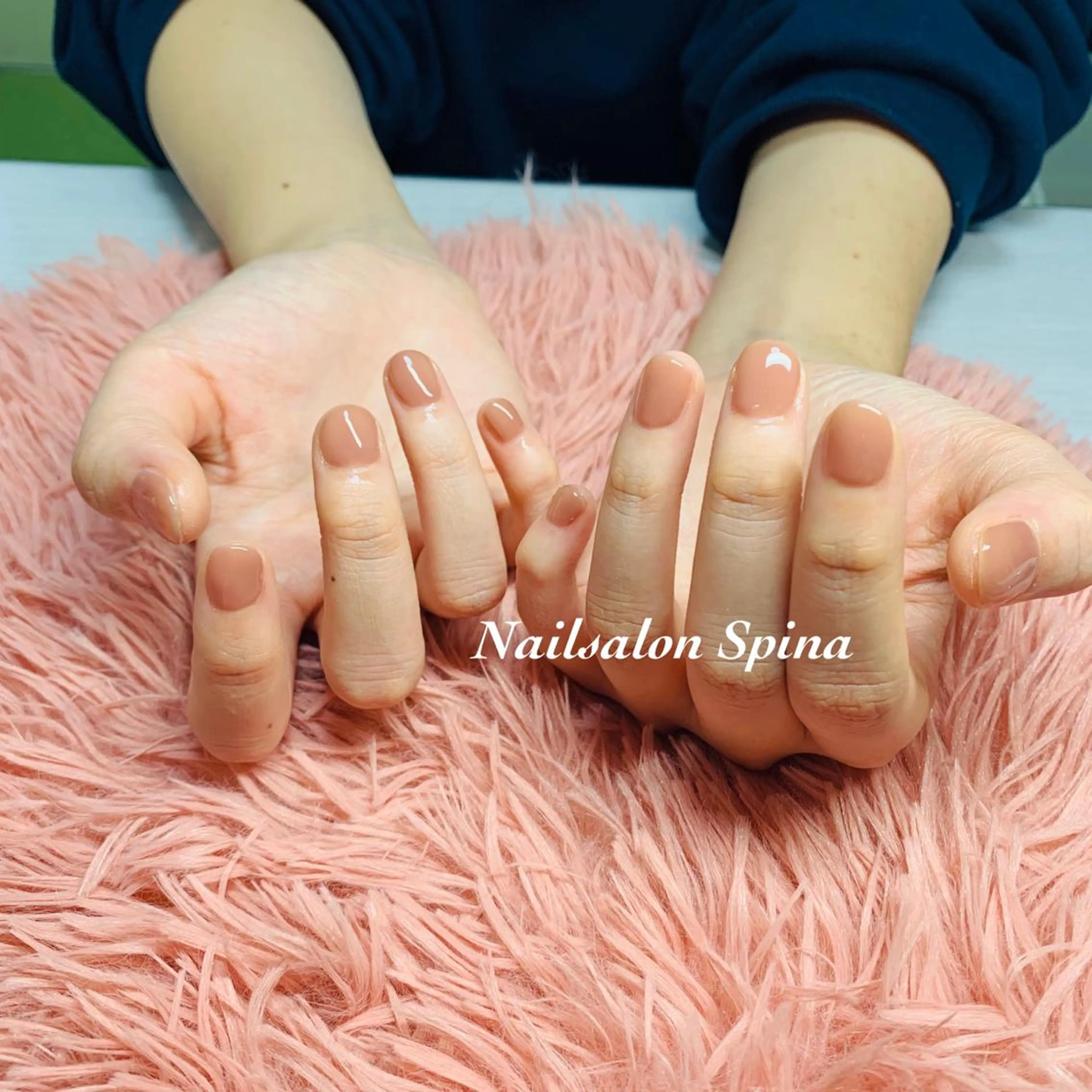 ネイル アートネイル ブラウン ジェルネイル ワンカラーネイル Nailsalon Spina 琴美のネイルデザイン