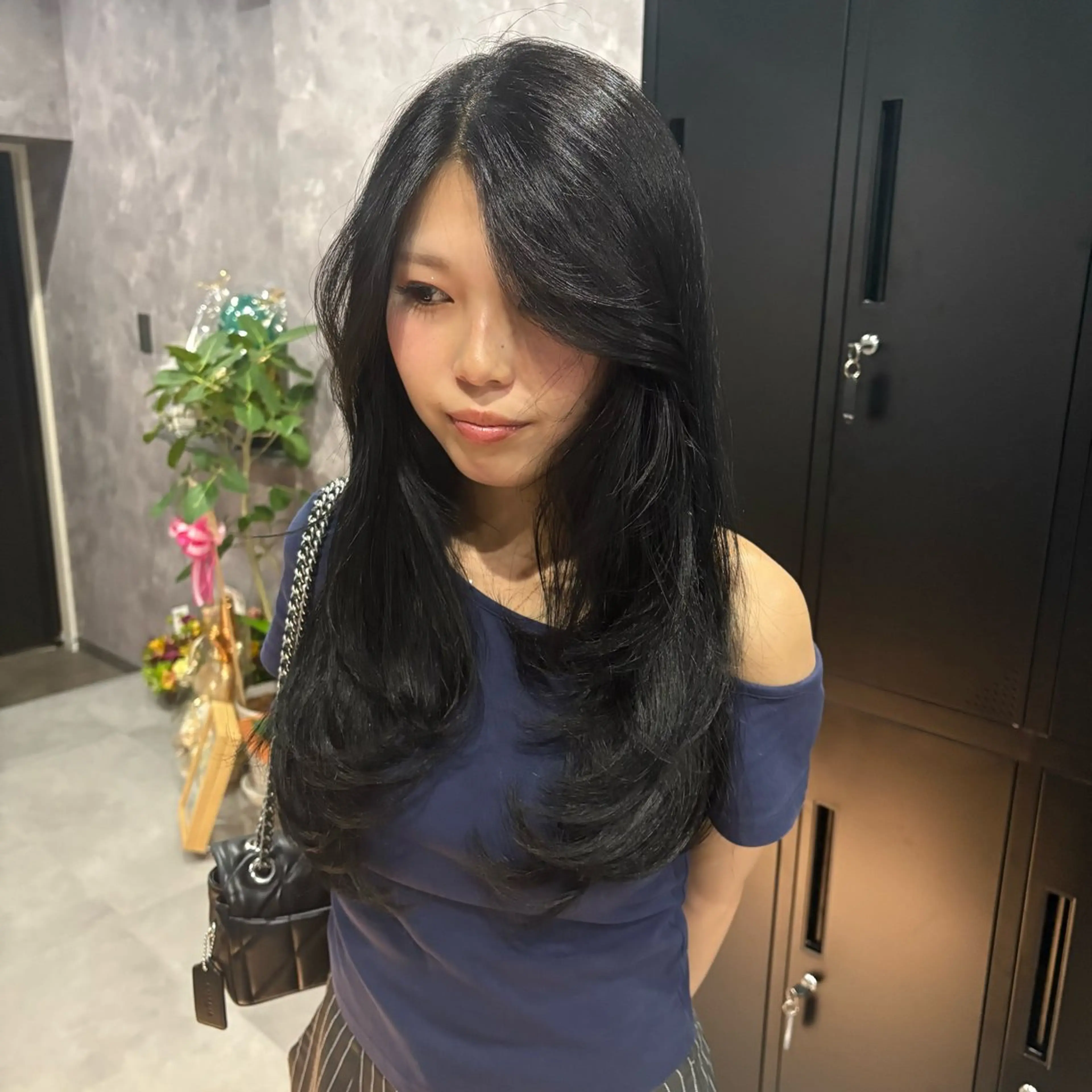 ロング カラー レイヤーカット カット ヘアカラー トリートメント nameless miichiのヘアスタイル