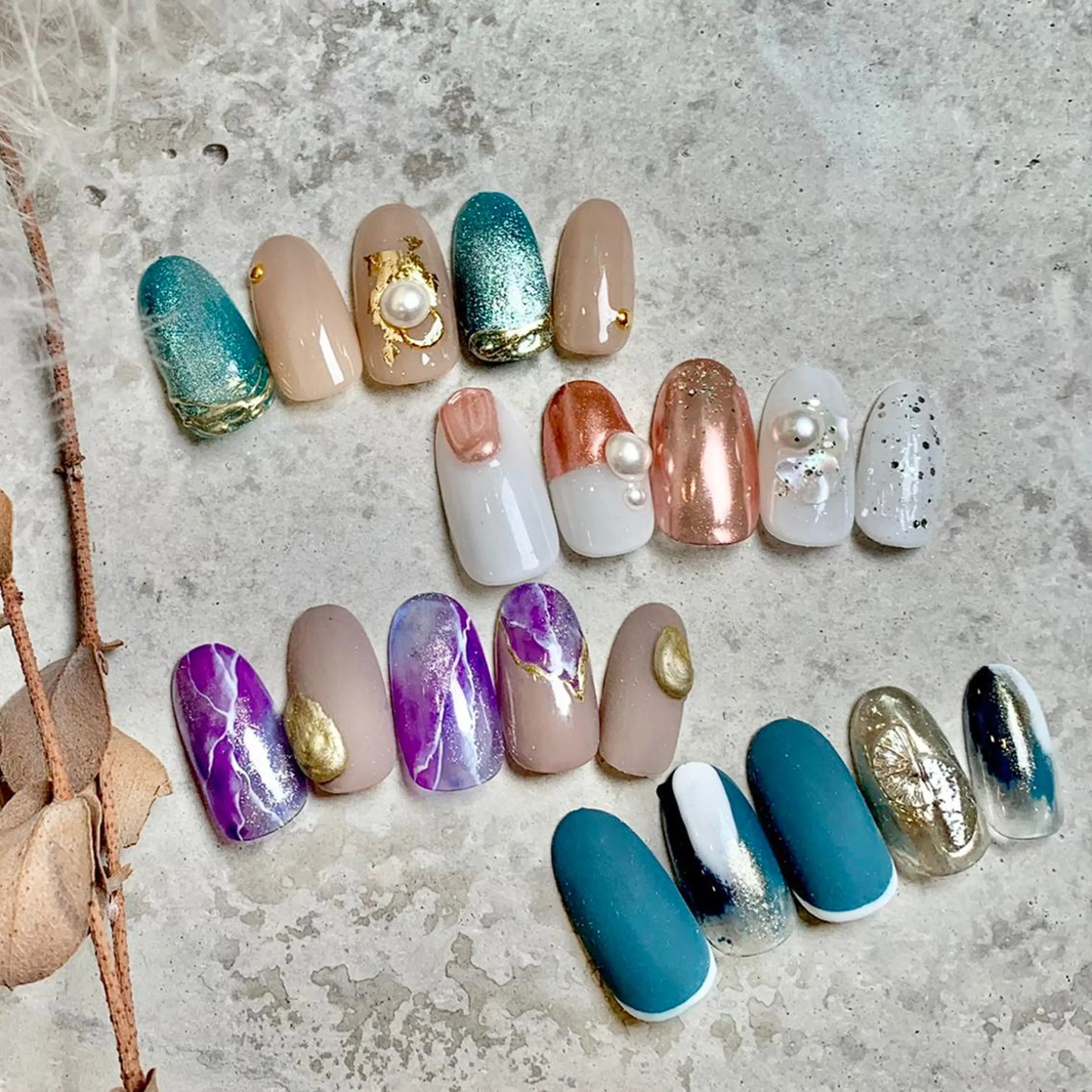 ネイル 足立 莉奈のネイルデザイン