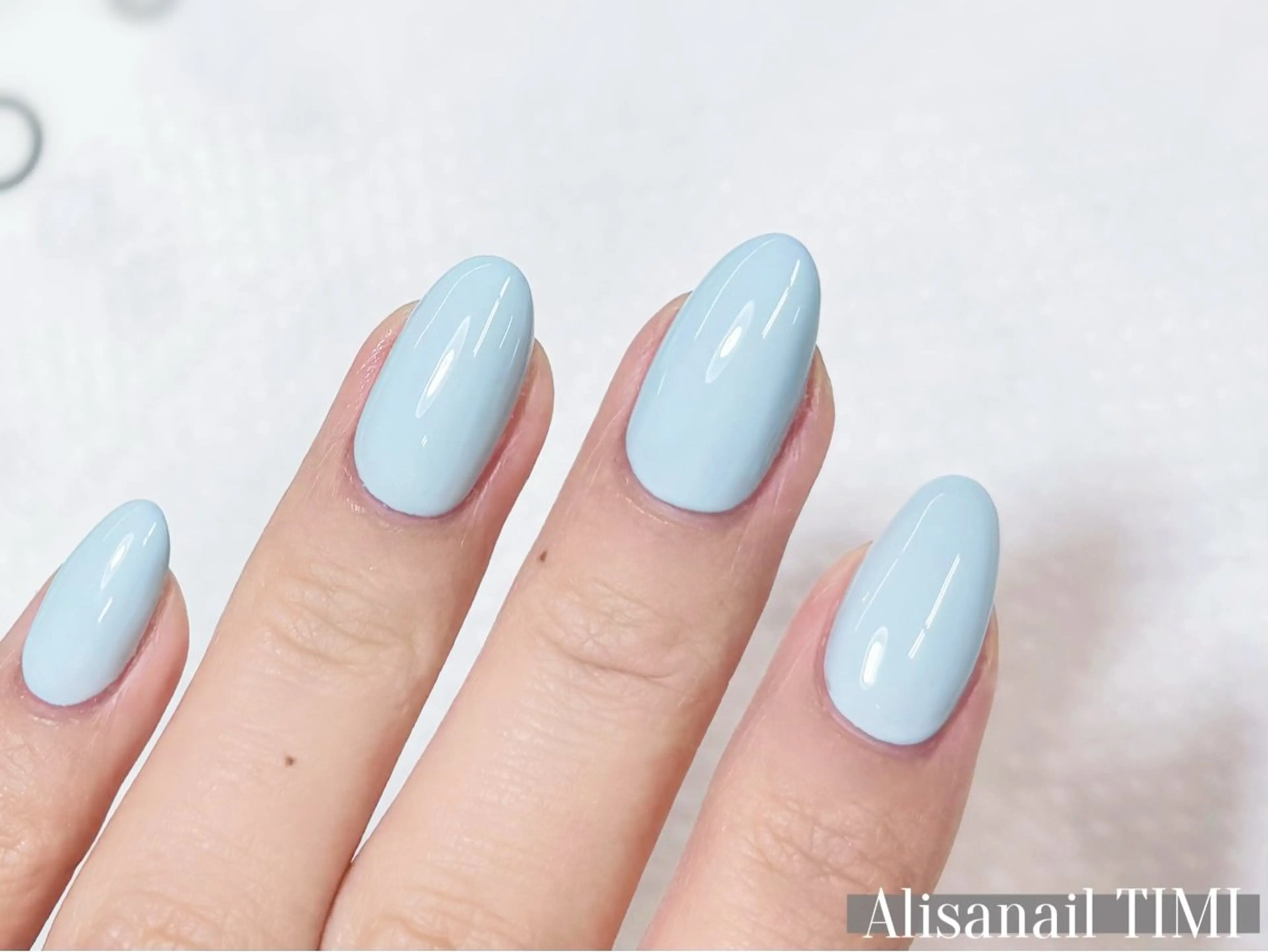 ネイル ブルー ワンカラーネイル ハンドネイル Alisa nail Timiのネイルデザイン