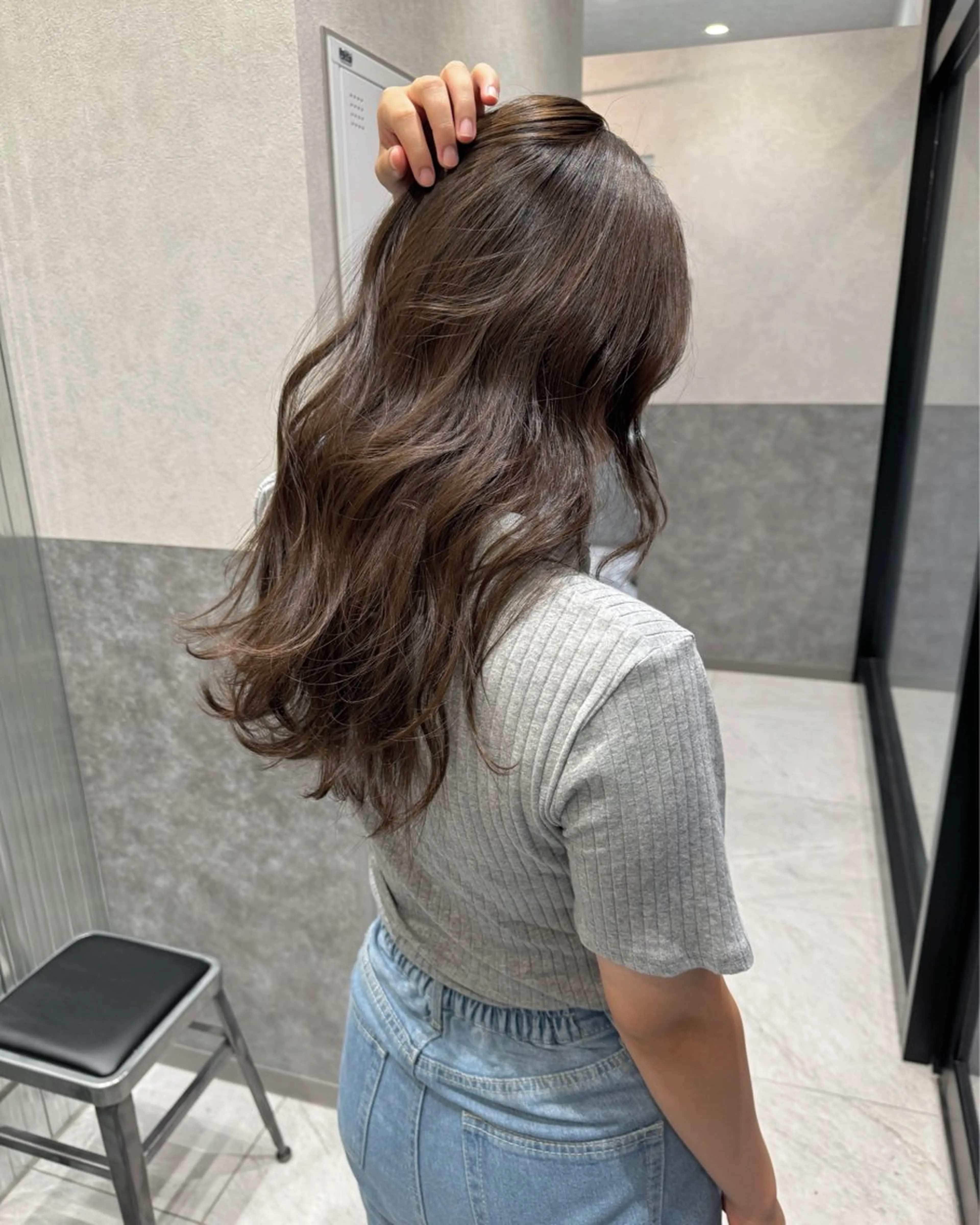 セミロング カラー ベージュカラー オリーブベージュ SALOWIN新潟万代店所属・SaKiho 🎀のヘアスタイル