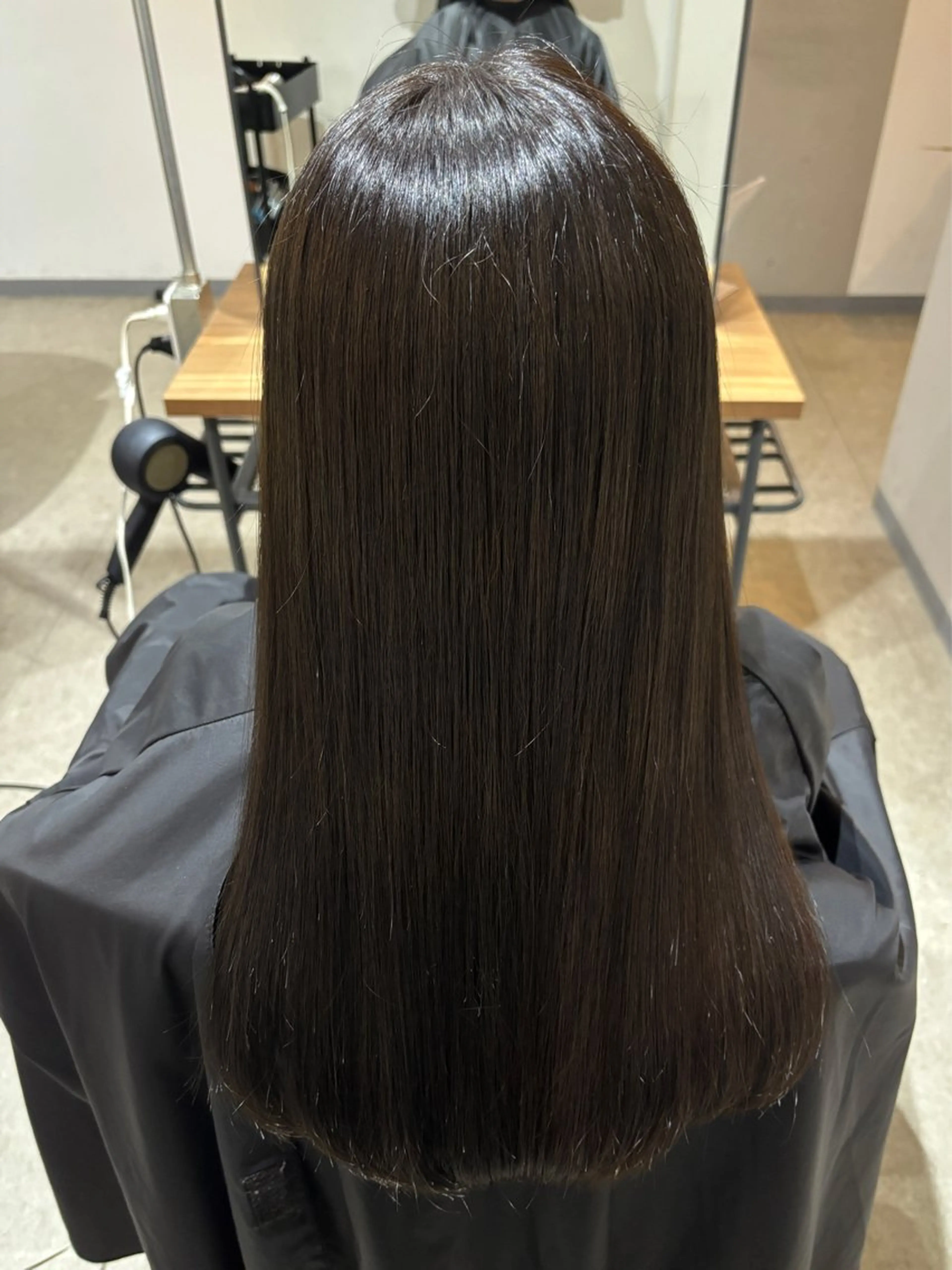 カラー カット ヘアカラー トリートメント miri.. yukinaのヘアスタイル