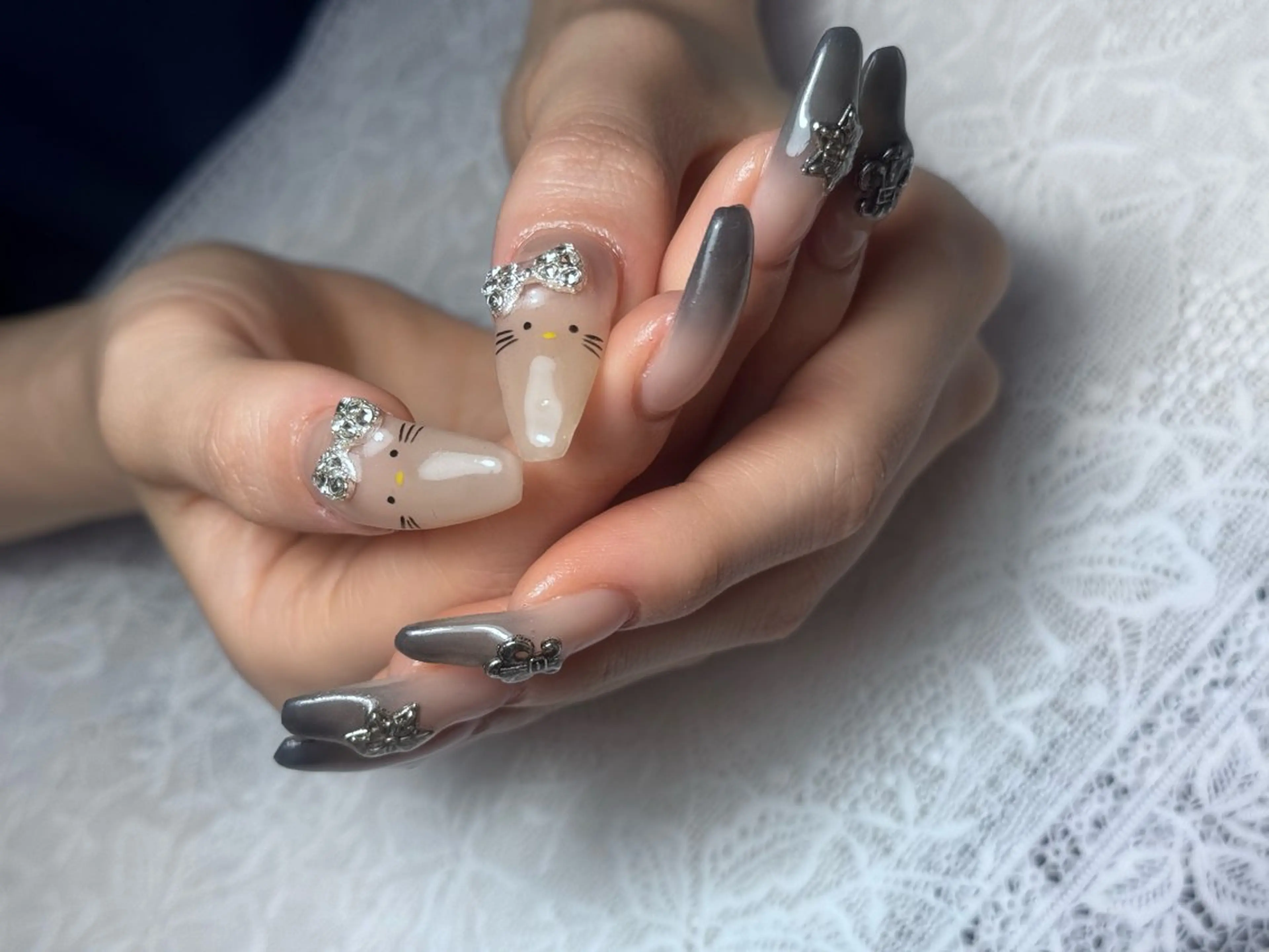ネイル ハンドネイル on nail 尾張旭三郷店のネイルデザイン