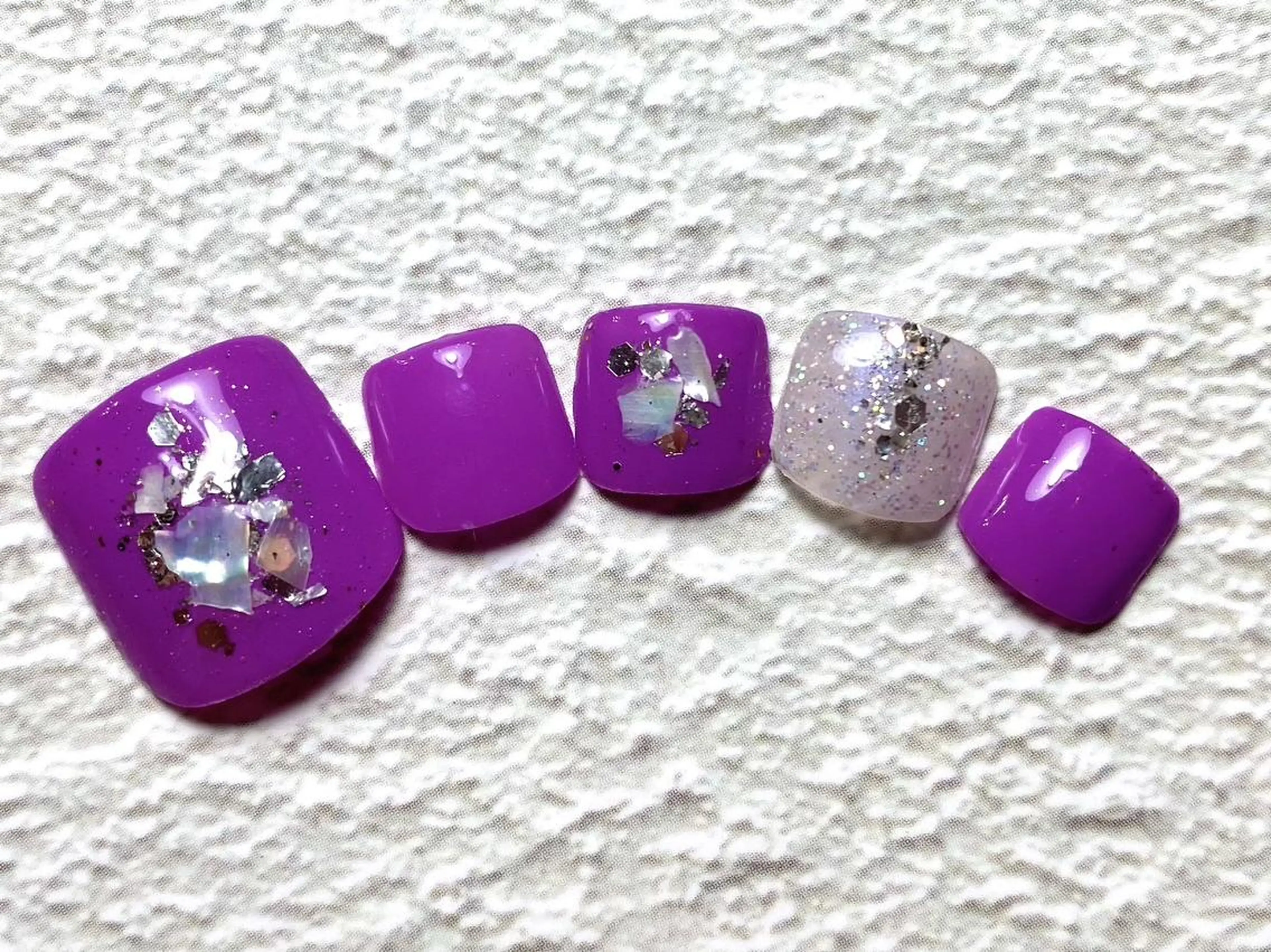 ネイル Ellie Nail Honamiのネイルデザイン