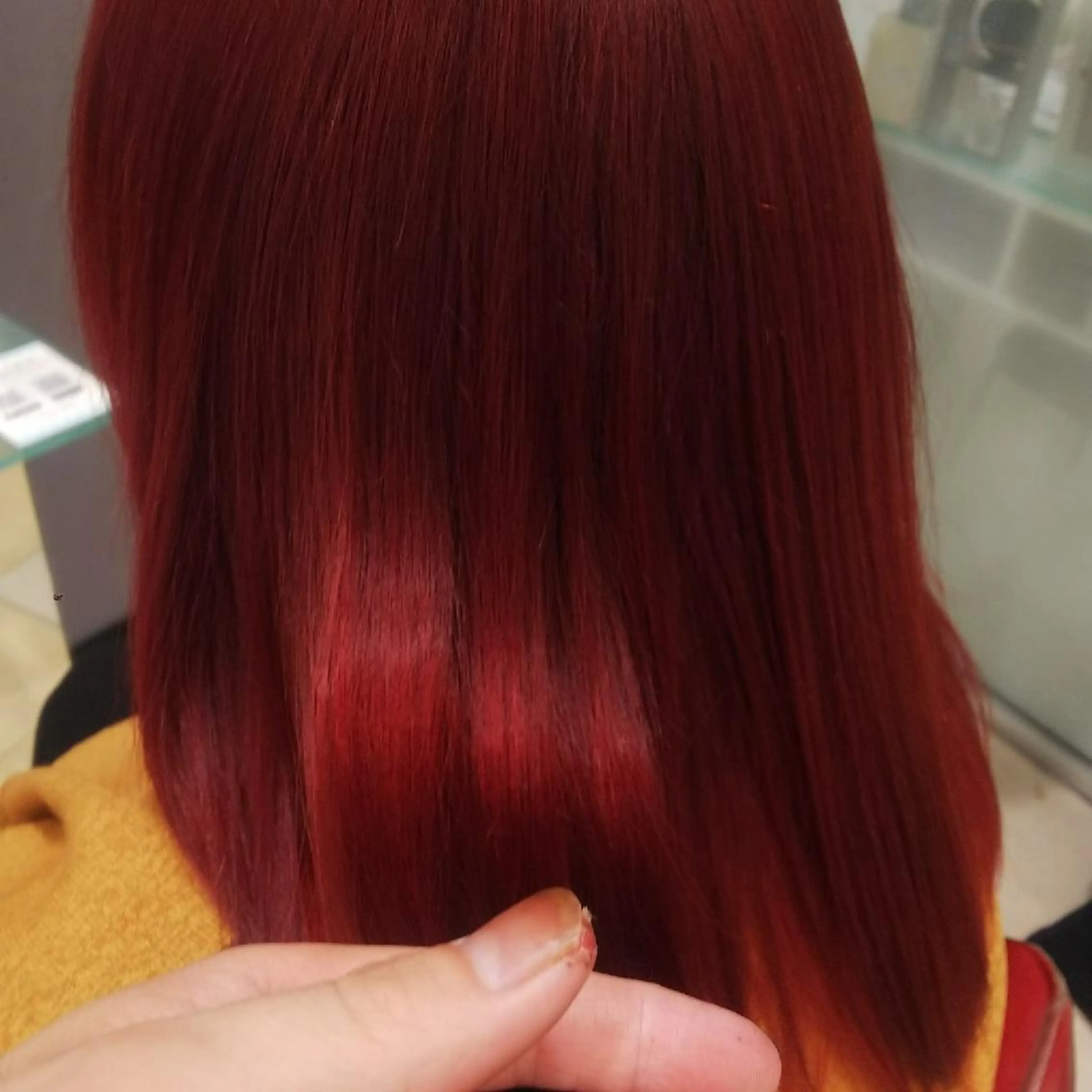 カラー ブリーチ ブリーチなしカラー レッドカラー 増田 龍太のヘアスタイル