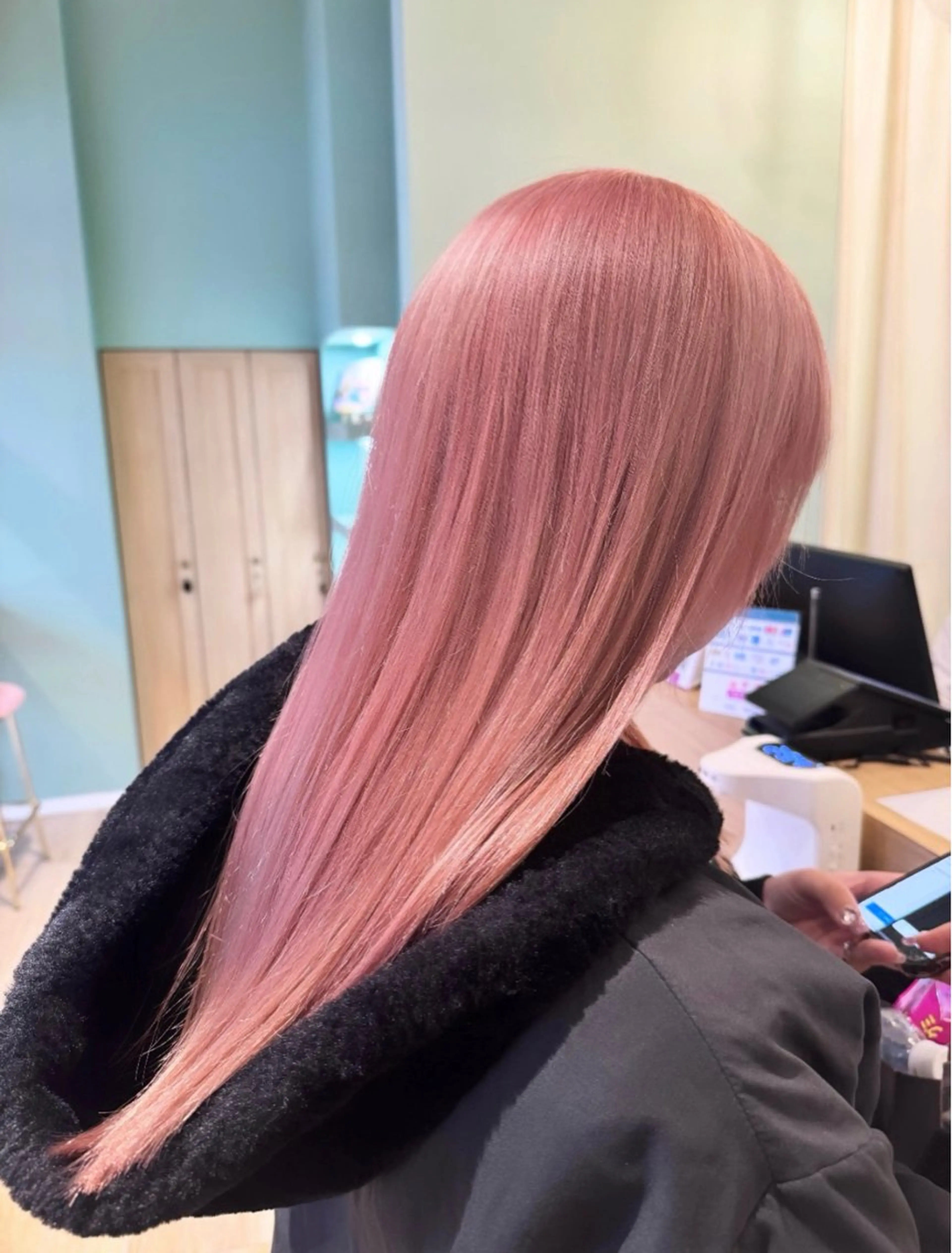 ロング カラー ピンクカラー ヘアカラー トリートメント 🫧🧸カラーリスト 🫧MIO🧸🫧のヘアスタイル