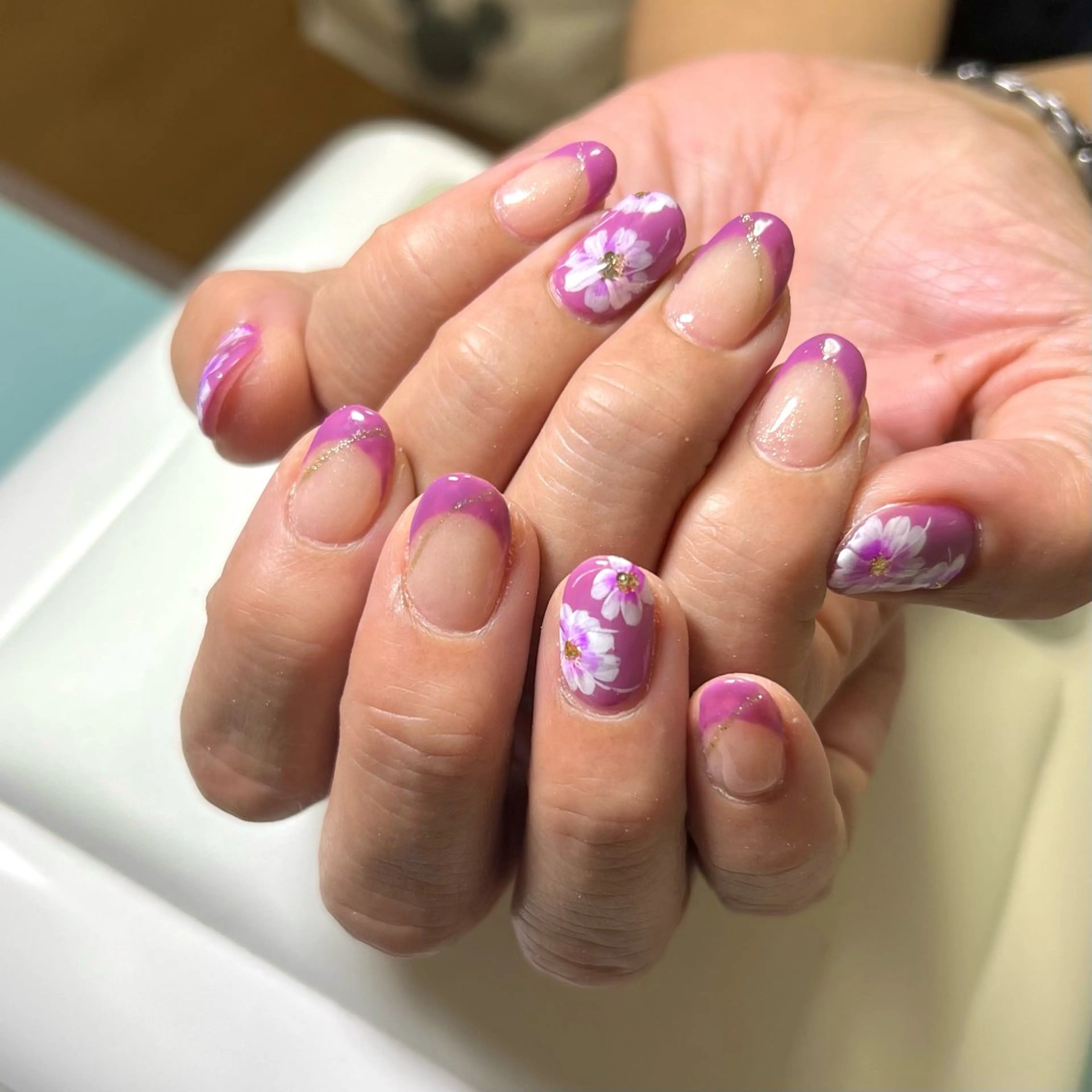 ネイル ハンドネイル やつや ももかのネイルデザイン