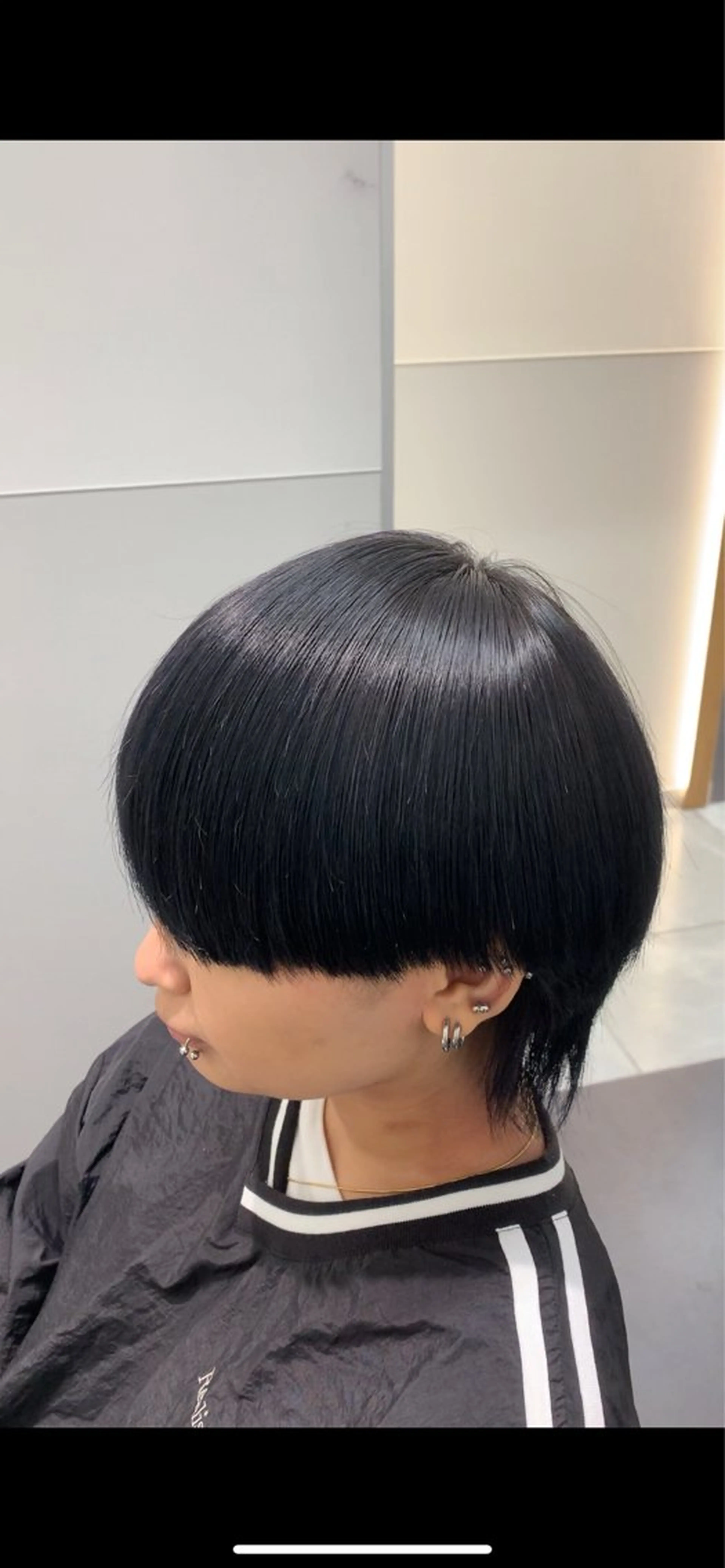 ショート カラー サロウィン(SALOWIN)原宿iori店所属・れい🫧 ハイトーン特化のヘアスタイル