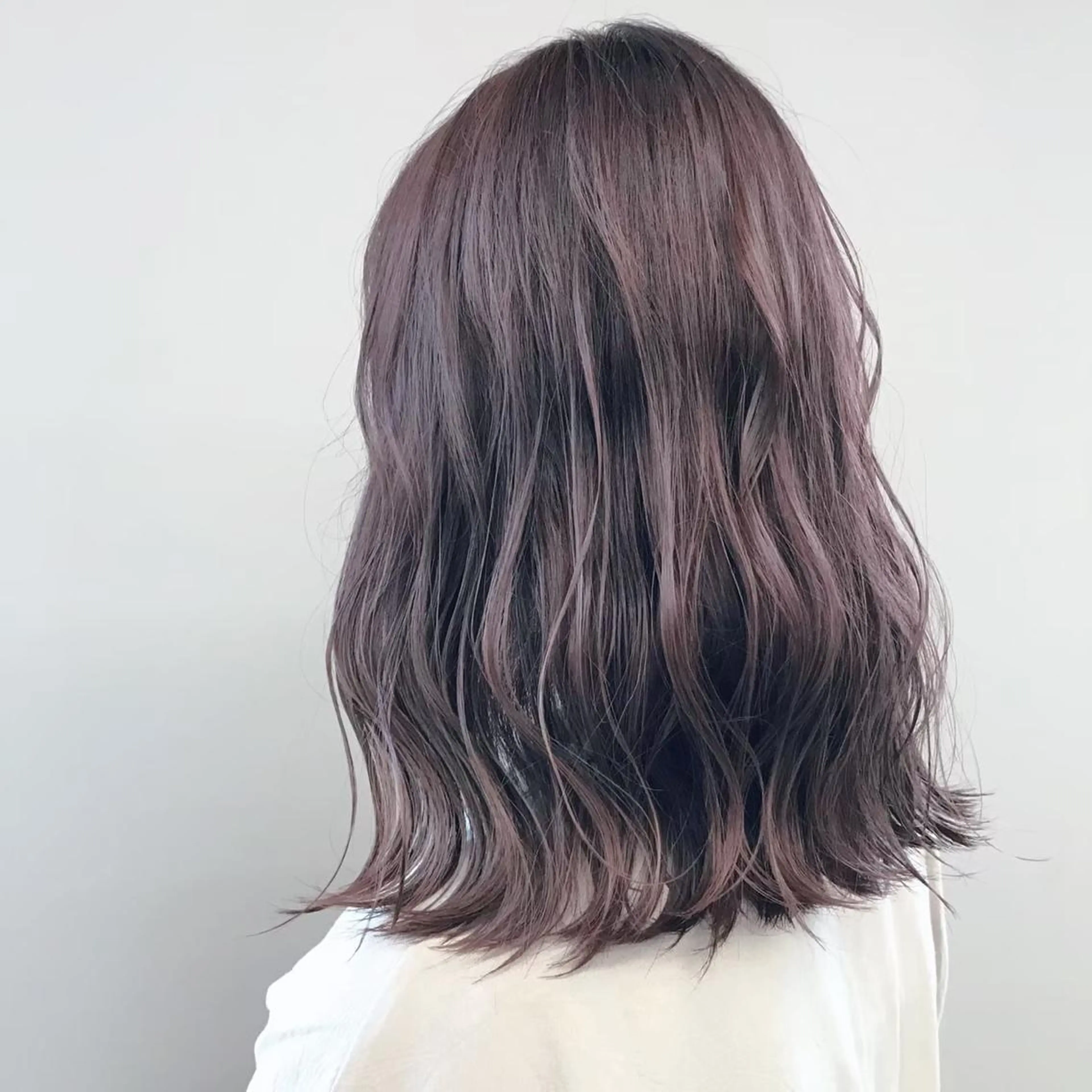 ショート ブリーチ縮毛矯正 齊藤翔太のヘアスタイル