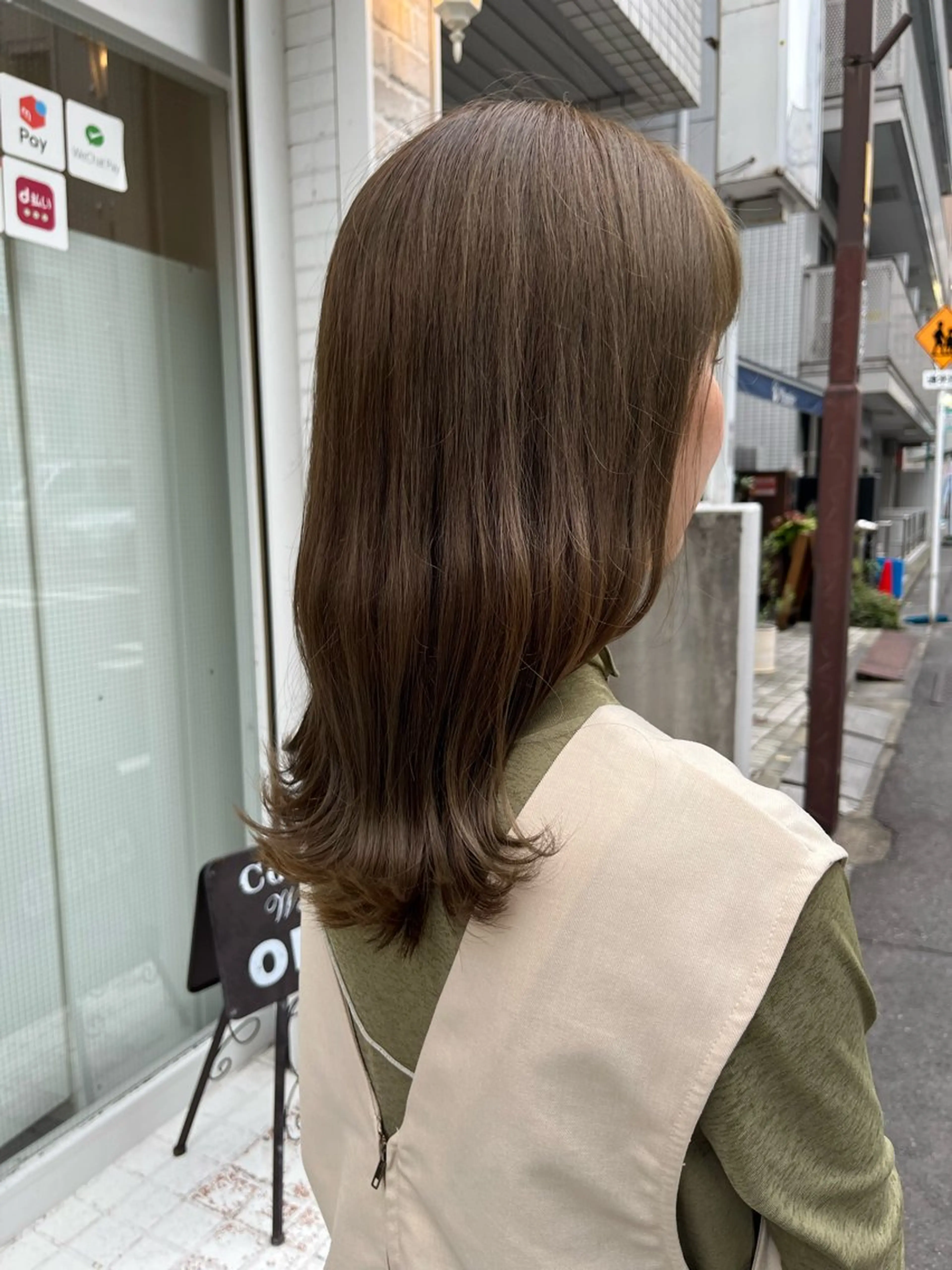 ミディアム 松永 知果のヘアスタイル