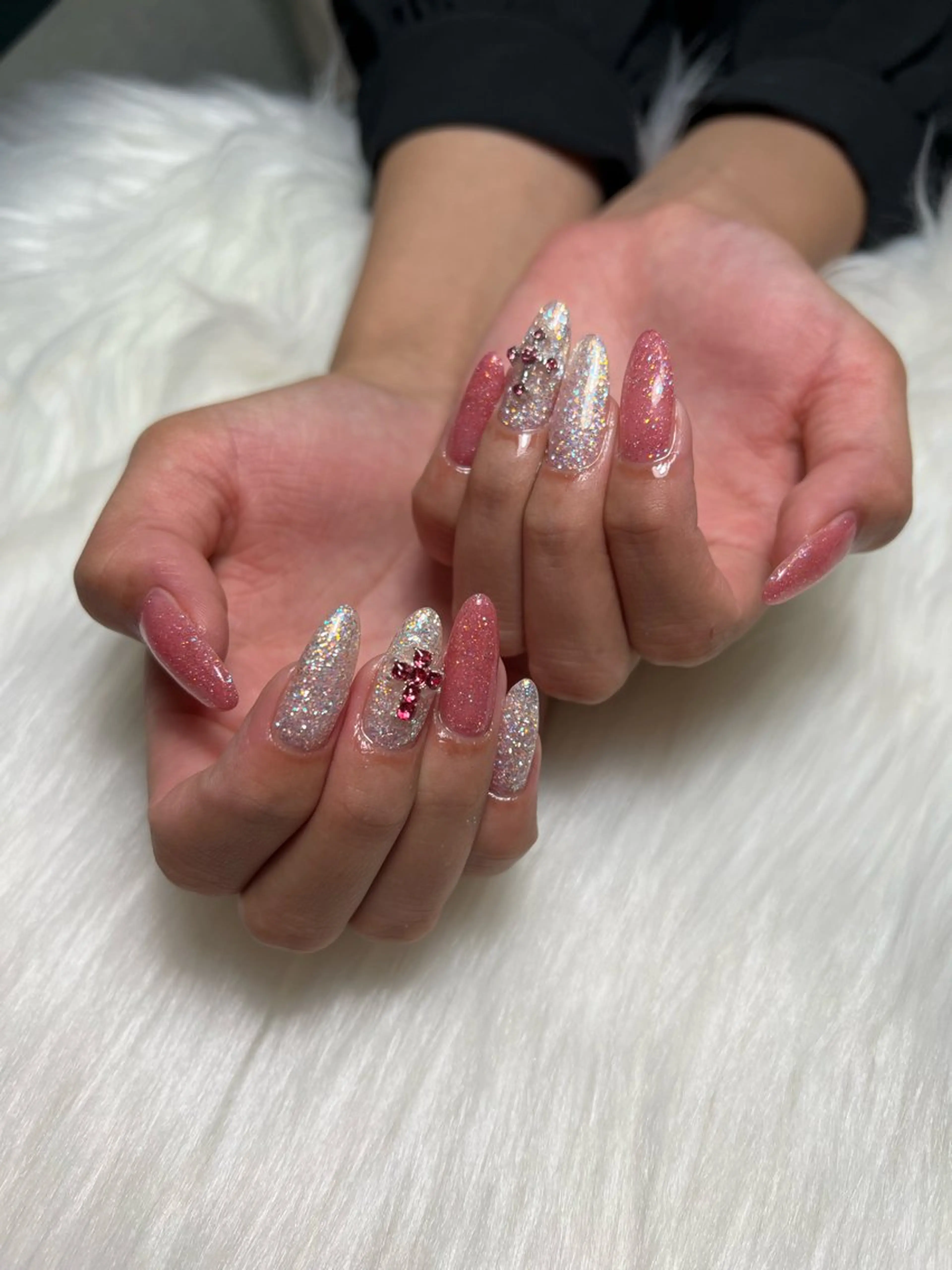 ネイル ハンドネイル YWnail所属・YW nail (ﾕｰﾈｲﾙ)のネイルデザイン