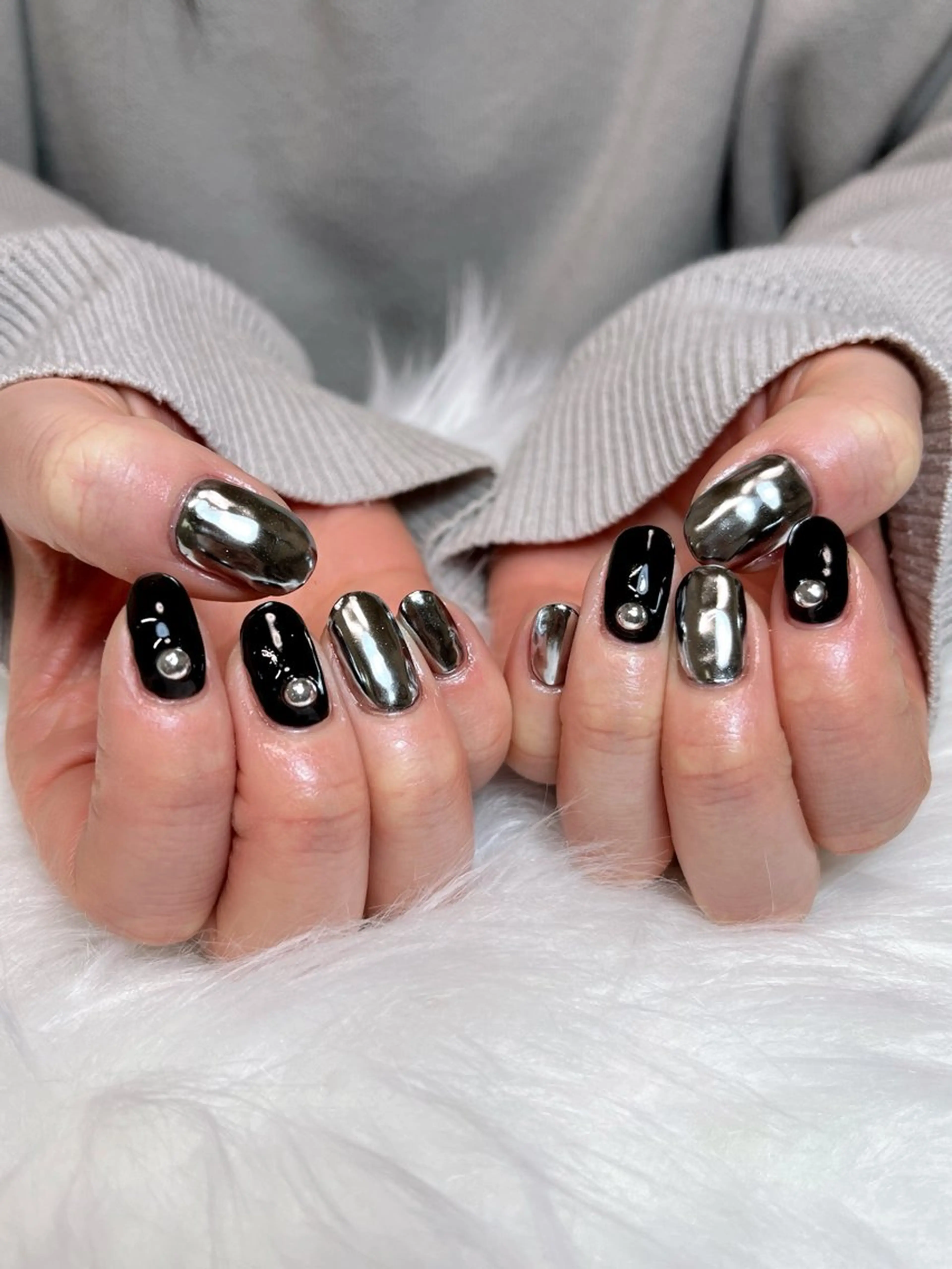 ネイル シルバー ハンドネイル nail salon epeのネイルデザイン