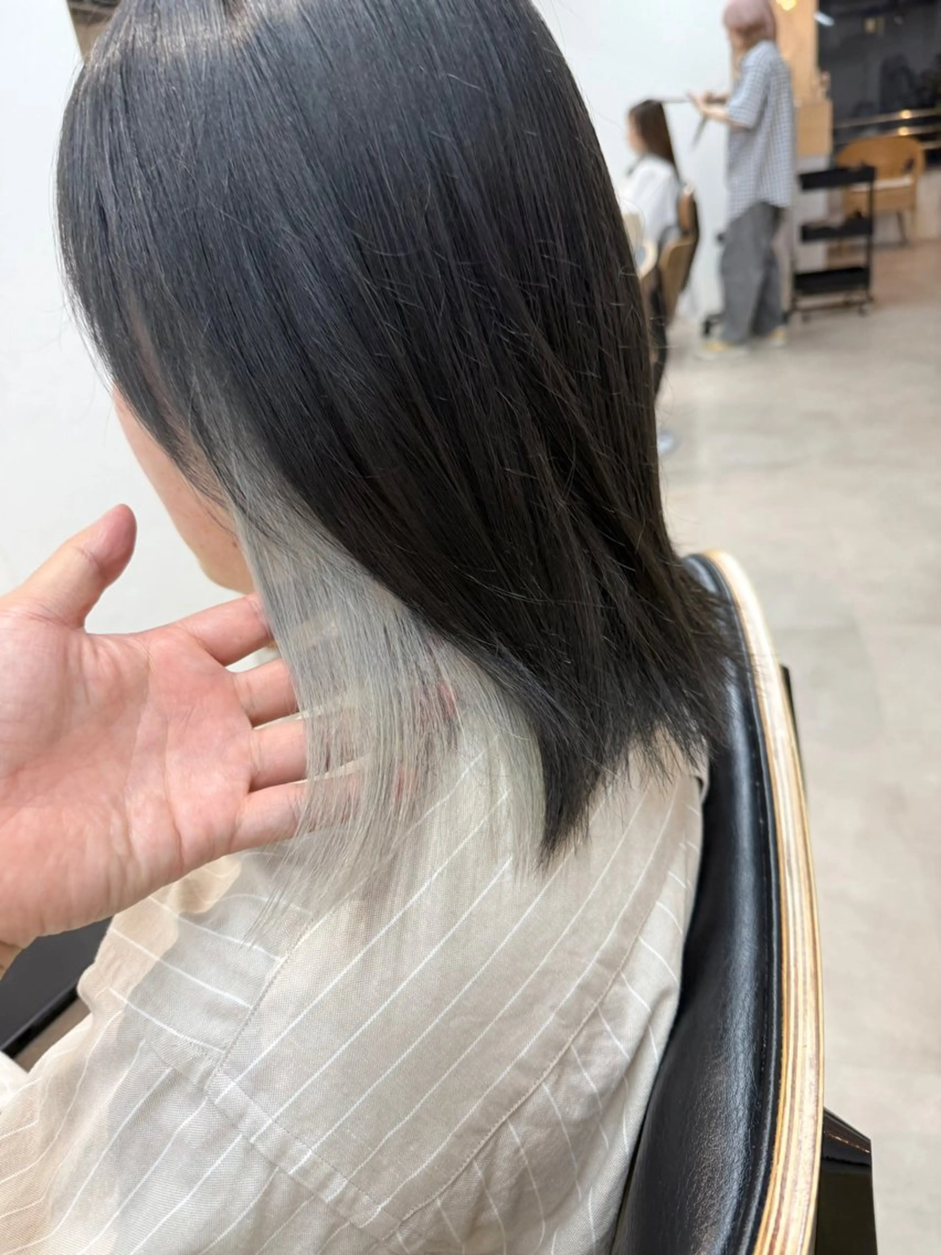ミディアム カラー ブリーチ インナーカラー ショート/ハイライト /白髪ぼかし🌿松本のヘアスタイル