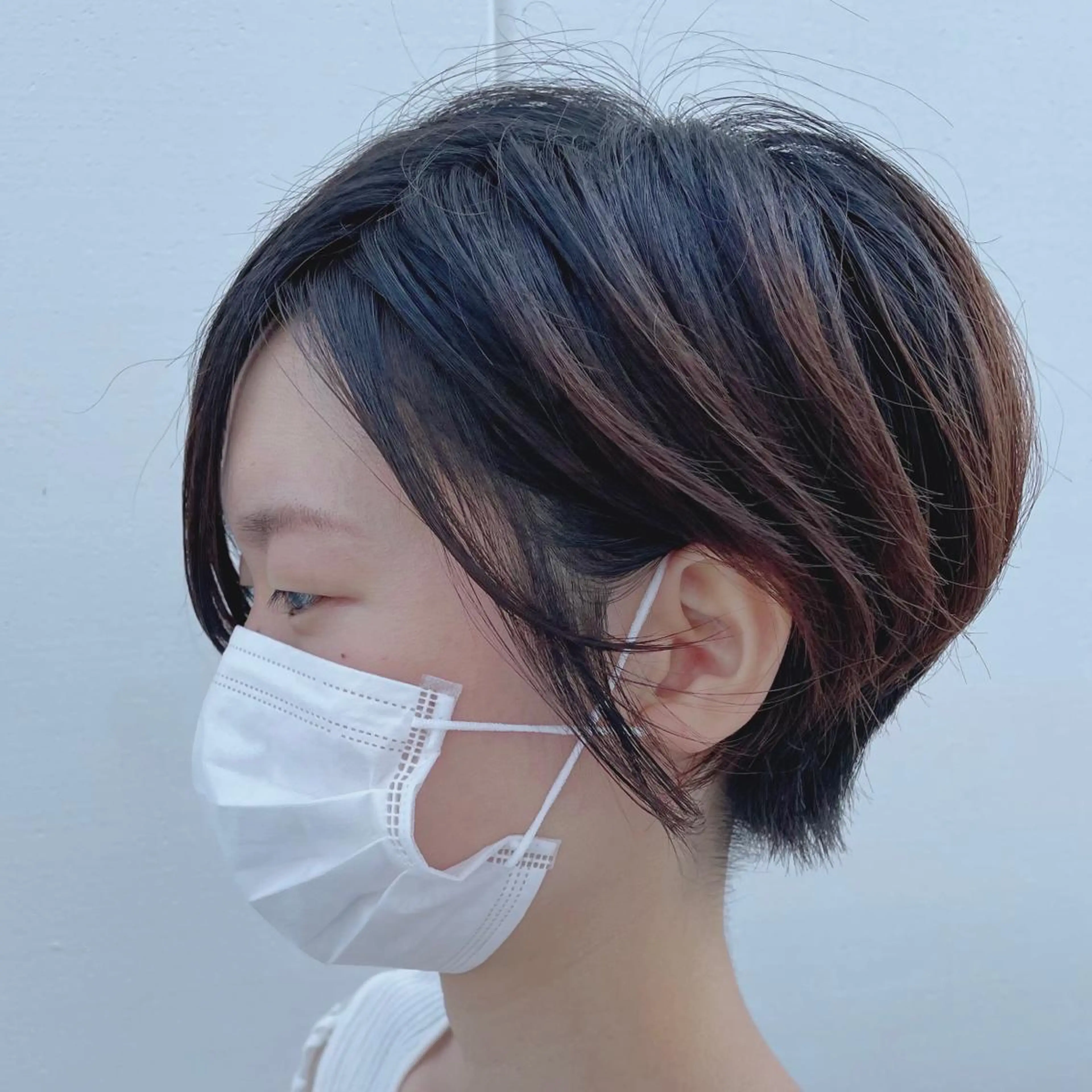 ショート パーソナルカラー 藤本夢のヘアスタイル
