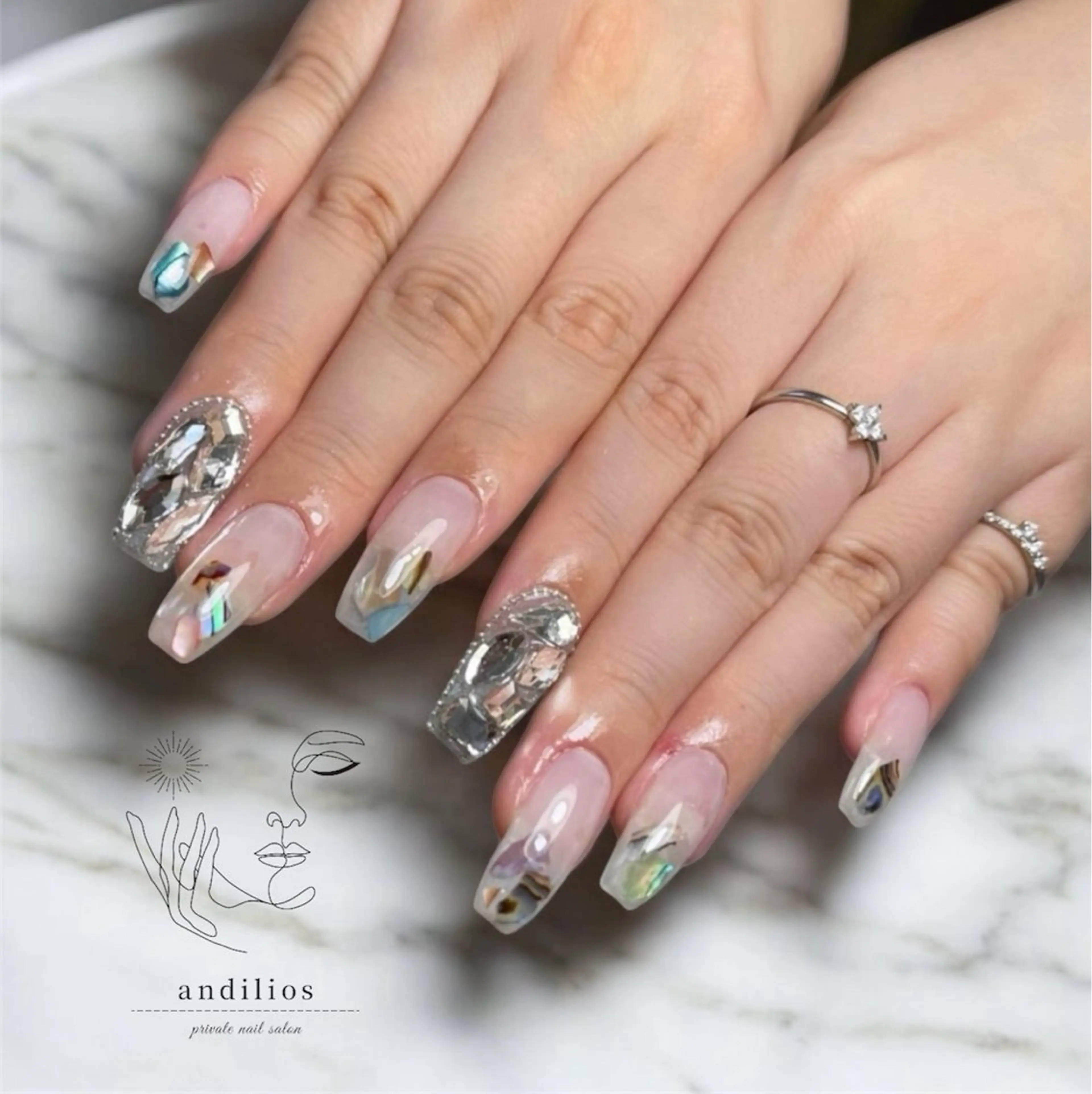 ネイル ハンドネイル andilios / private nail salon所属・andilios / shioriのネイルデザイン