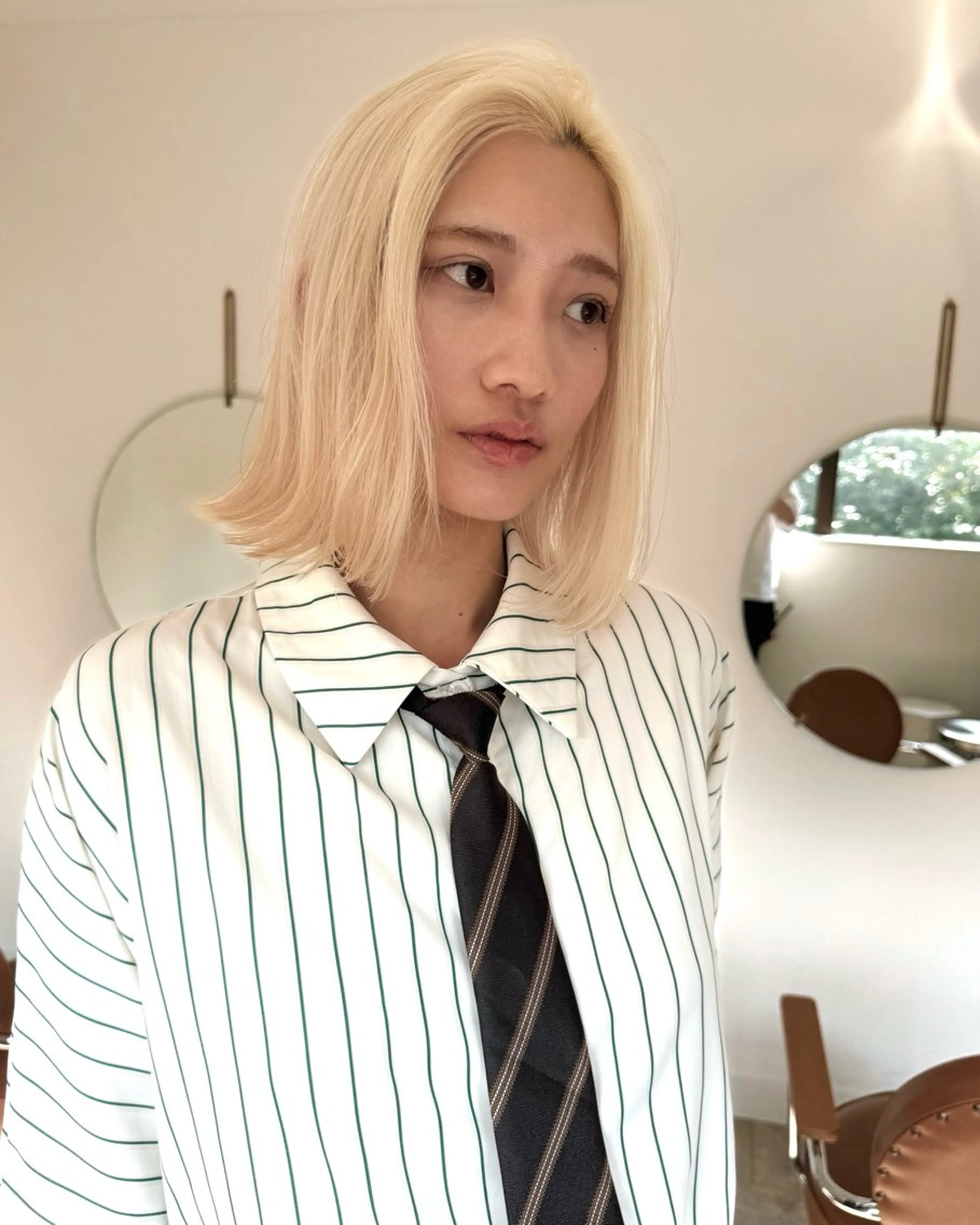 ショート カラー ブロンド ホワイトブロンド カット ヘアカラー トリートメント ブリーチ/似合わせ Kaito🦕/栄のヘアスタイル