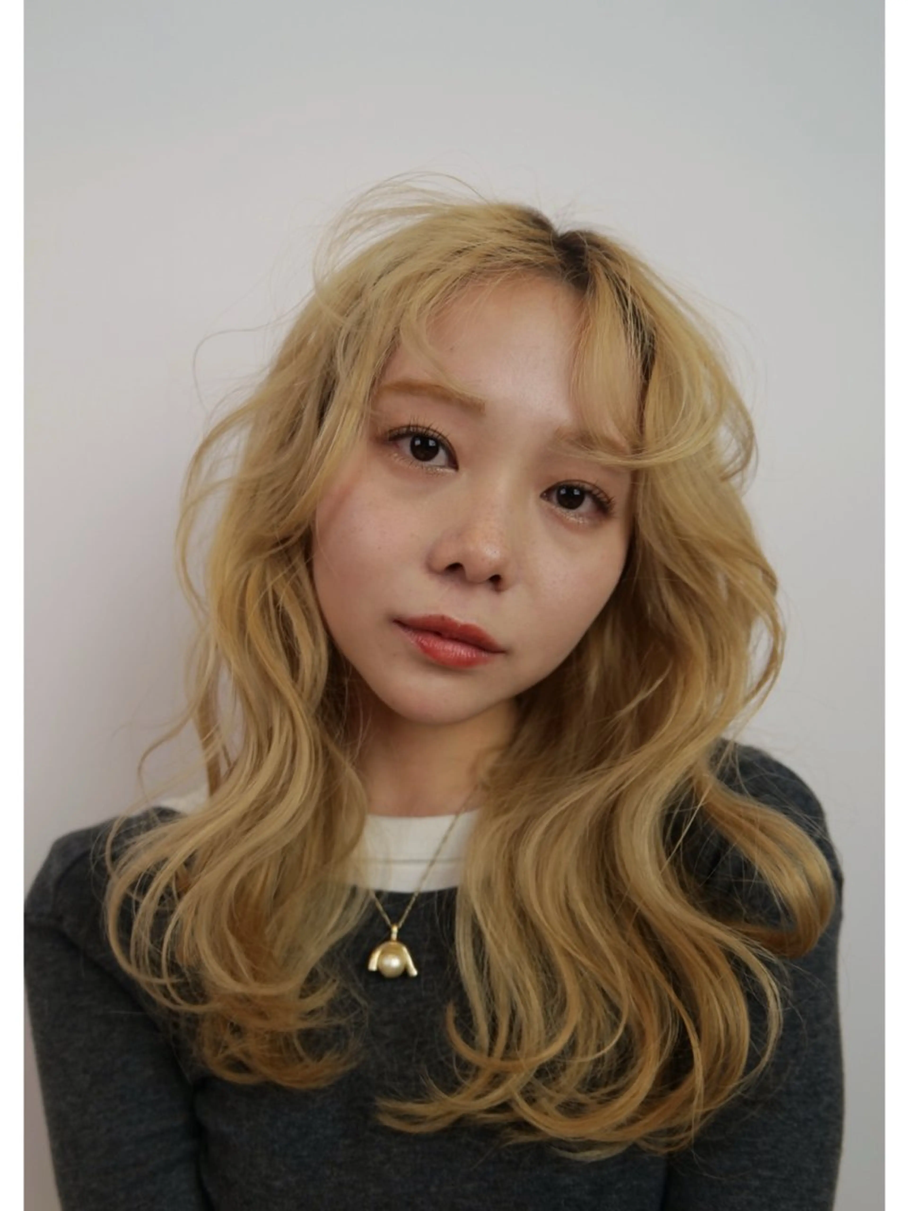 🧣10月限定特別料金🧣　　　　　　　　　　　　　　　🌖cut+ブリーチ+color🌖+treatmentの写真